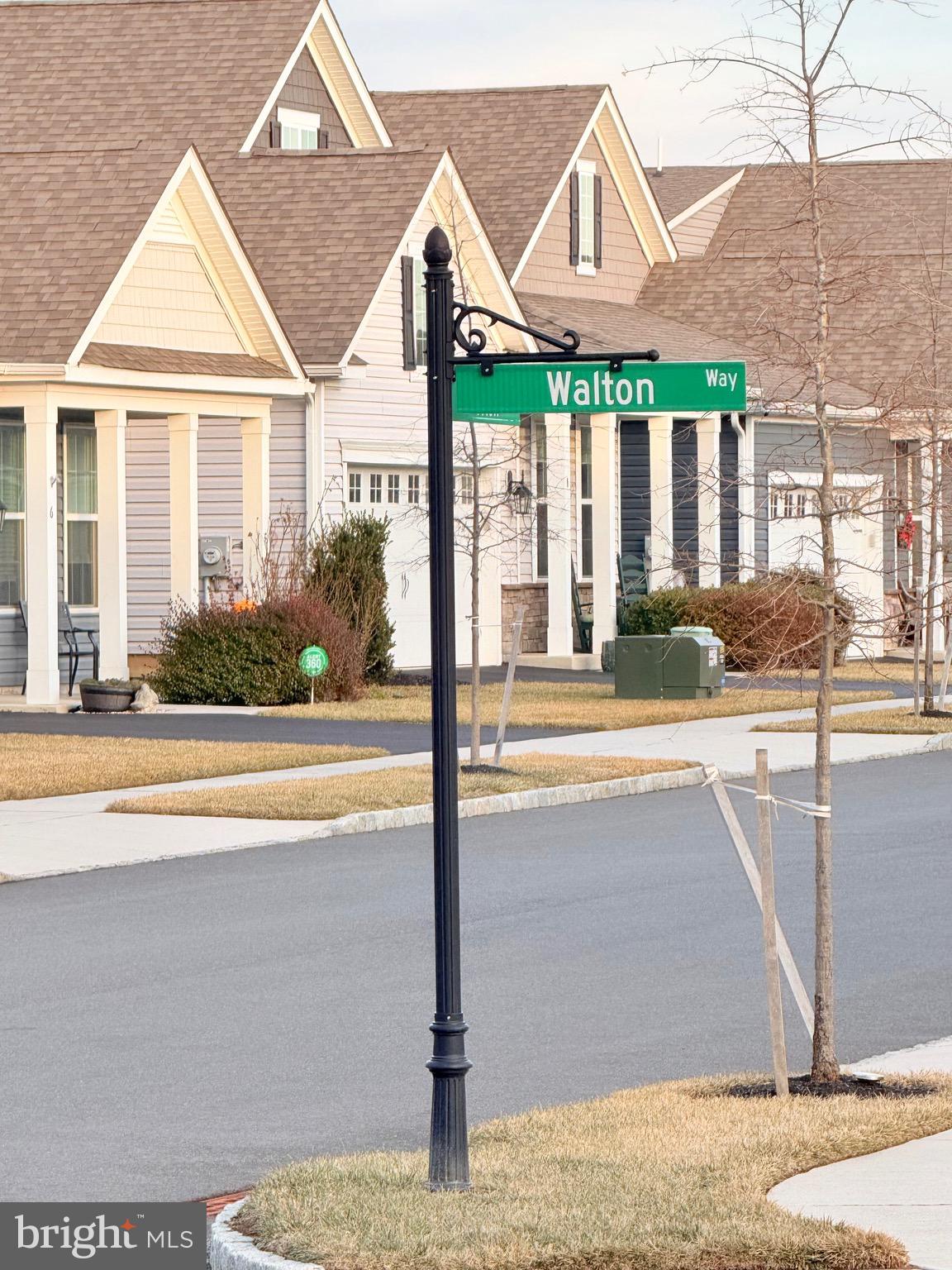 15 WALTON WAY