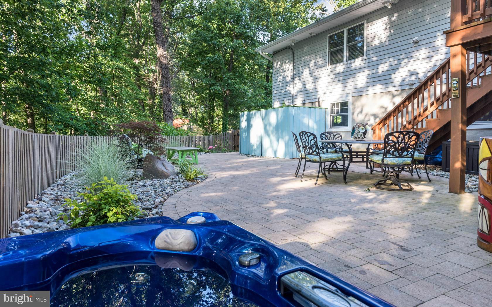 ROUND BAY - Residential