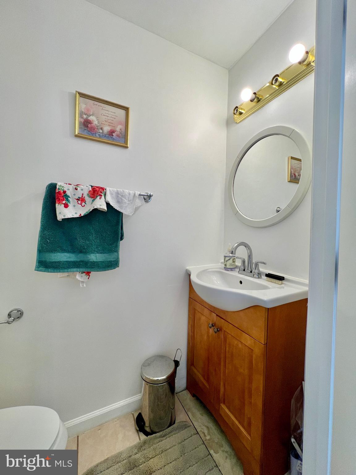 COMPTON VILLAGE - Residential