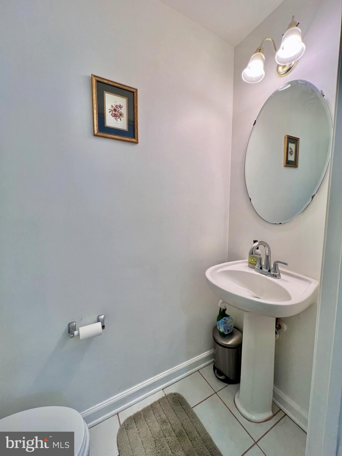 COMPTON VILLAGE - Residential