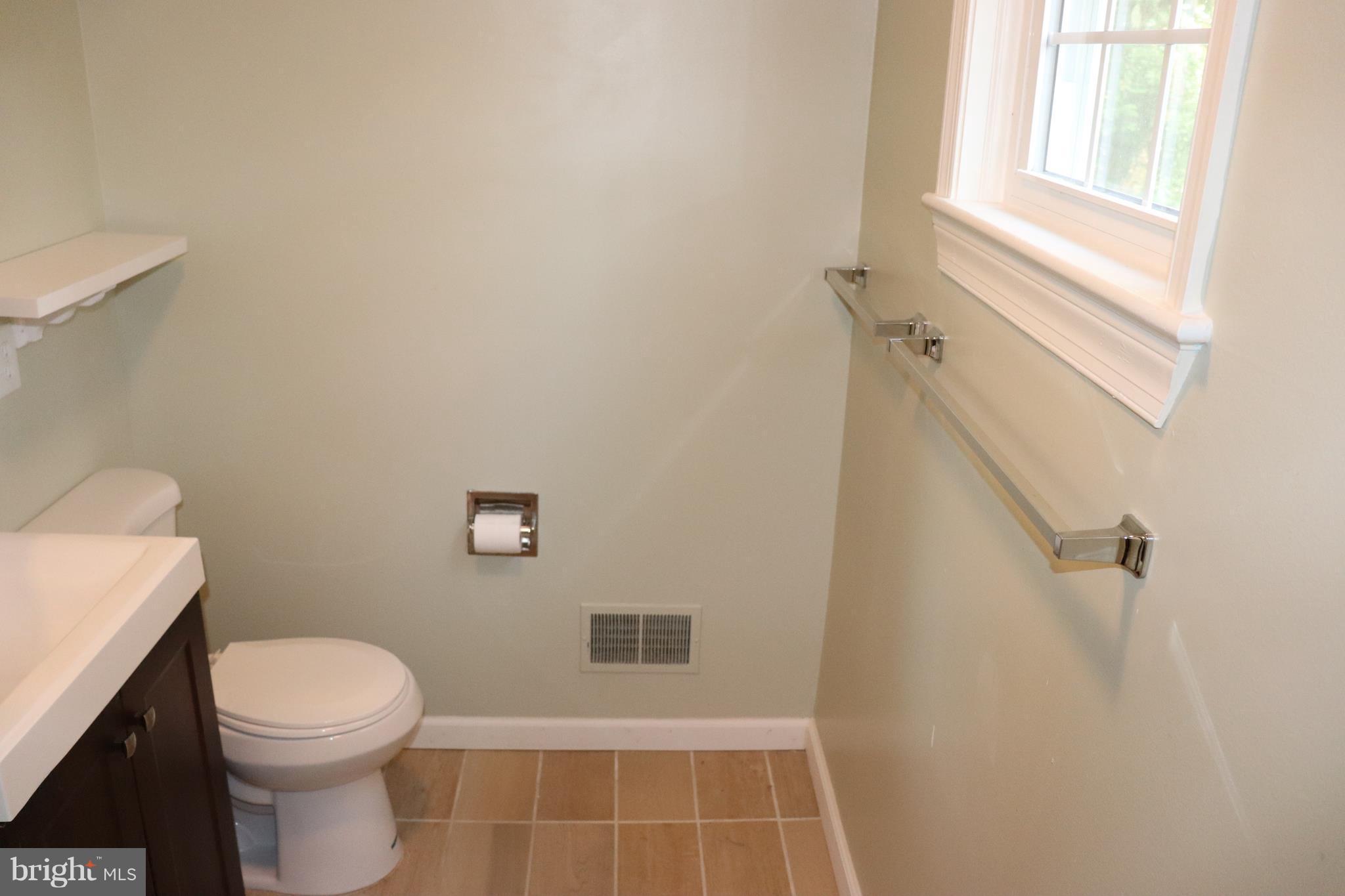 VILLA LORING - Residential Lease