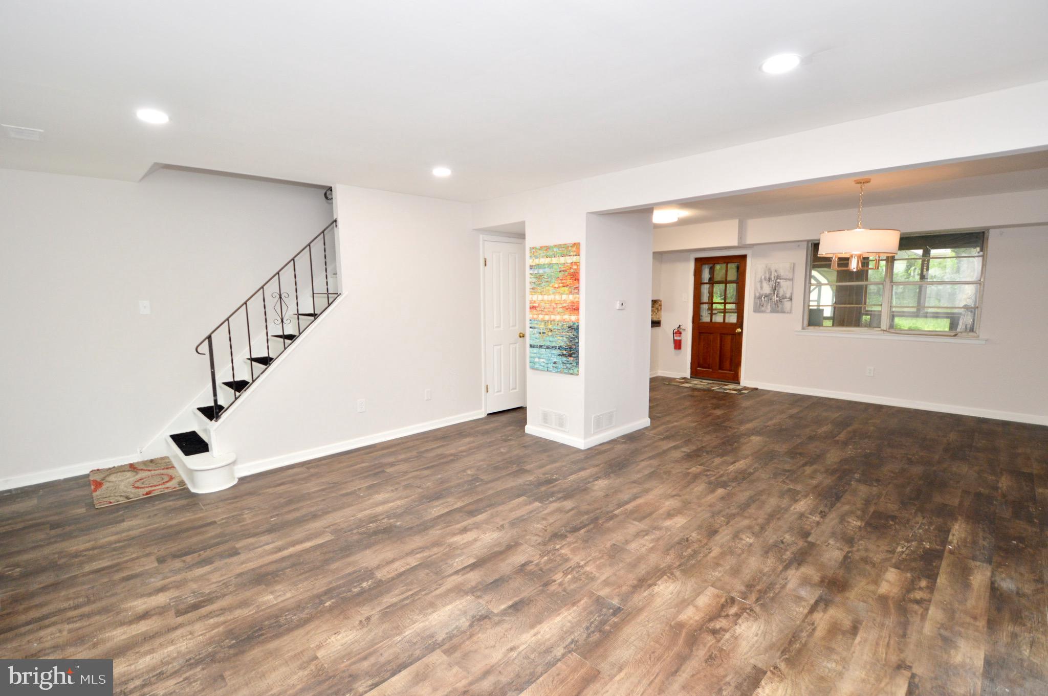 1711 BRENTWOOD PLACE