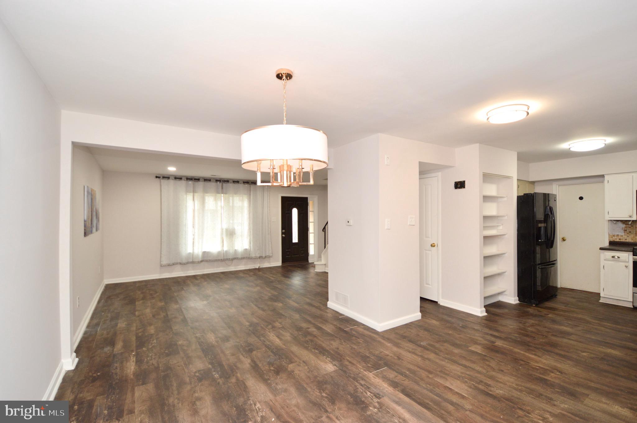 1711 BRENTWOOD PLACE