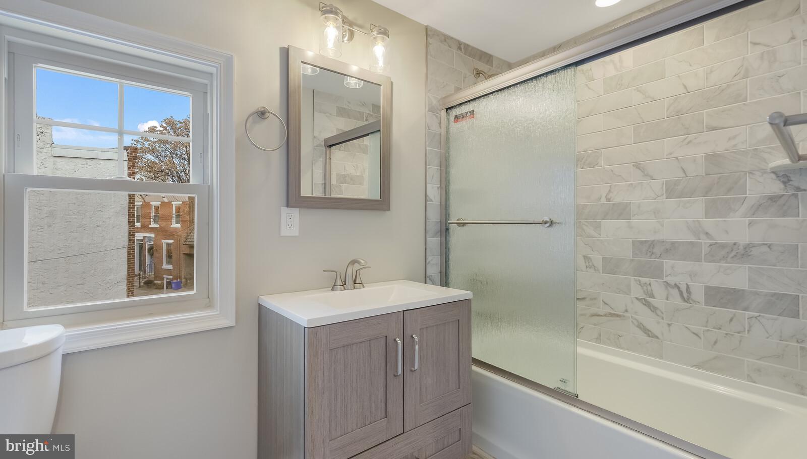 FISHTOWN - Residential Lease