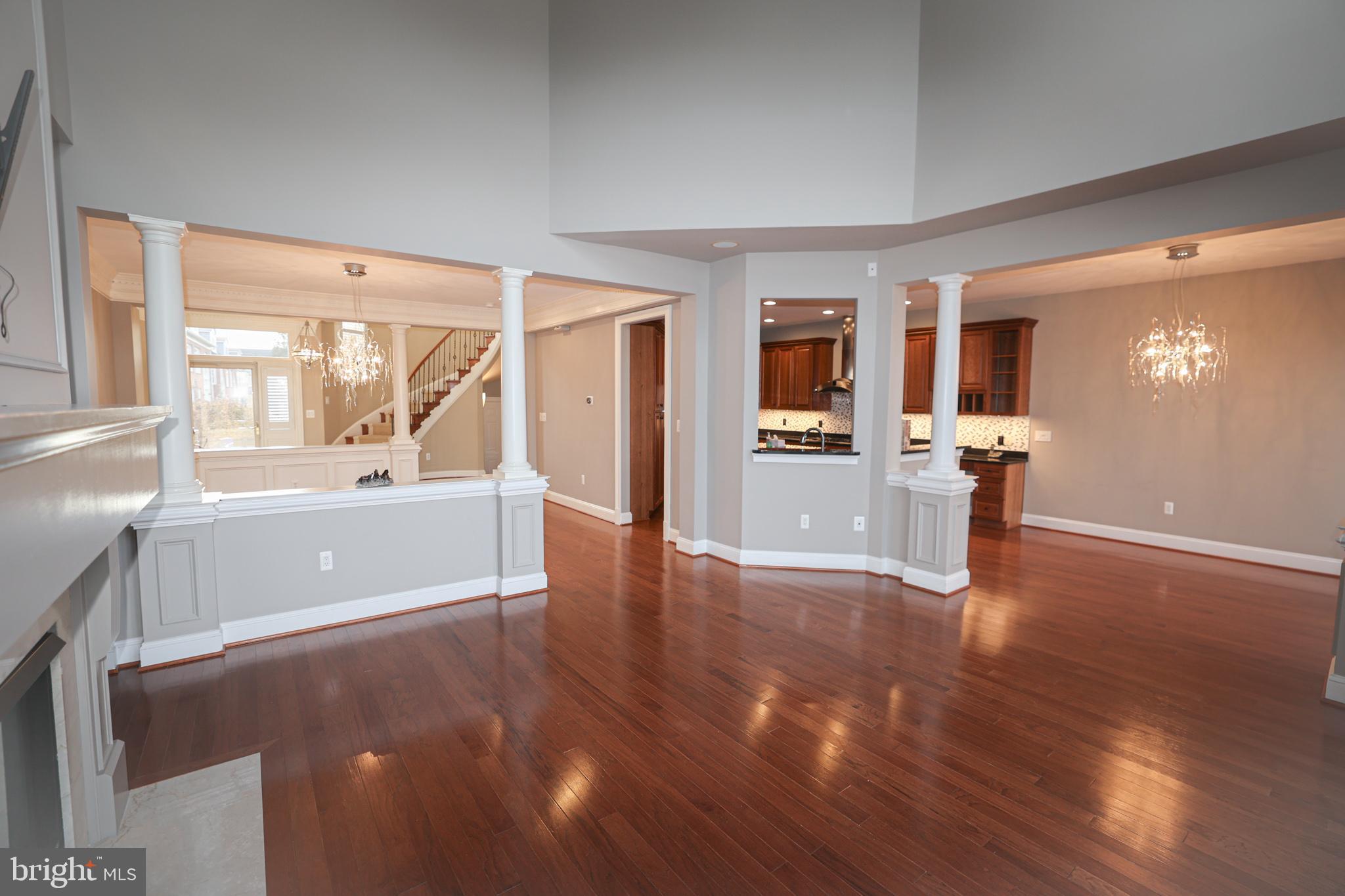 RIVER CREEK - Residential Lease