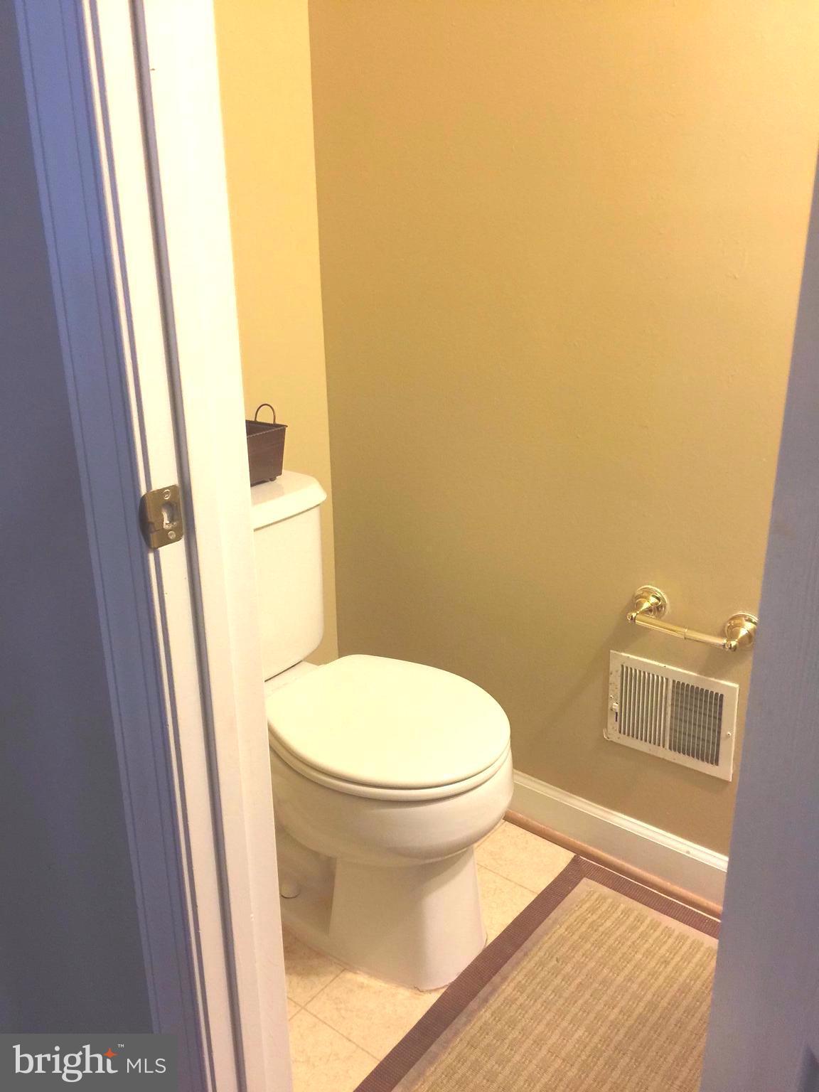 SPRING LANE TOWNHOUSES - Residential Lease