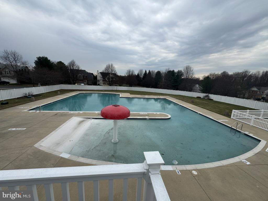 VILLAGES OF WINTERSET - Residential