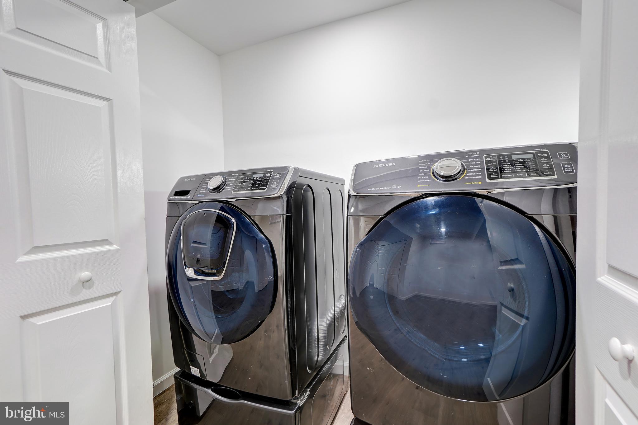 VILLAGES OF WINTERSET - Residential