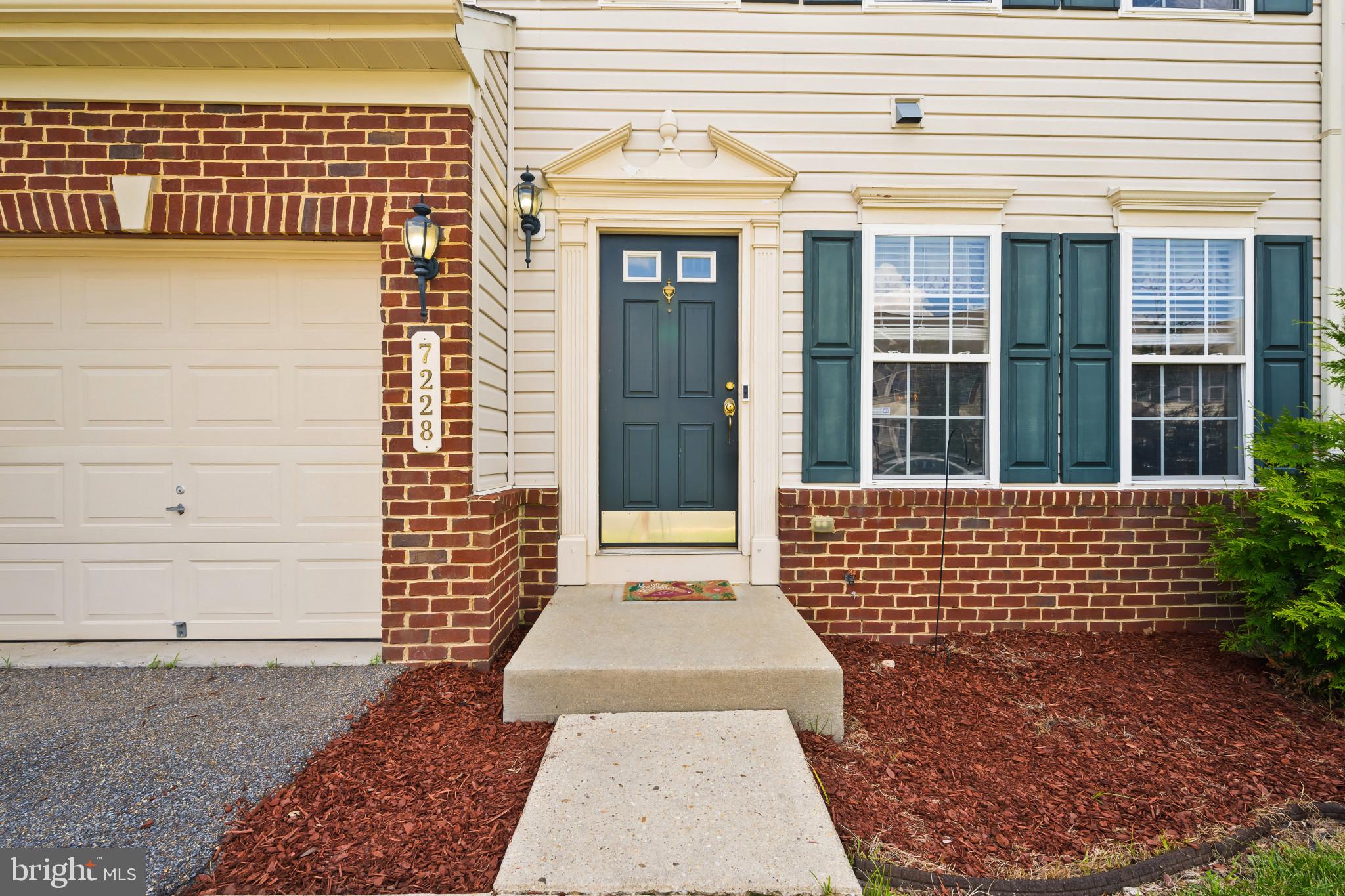 7228 BOSCASTLE LANE