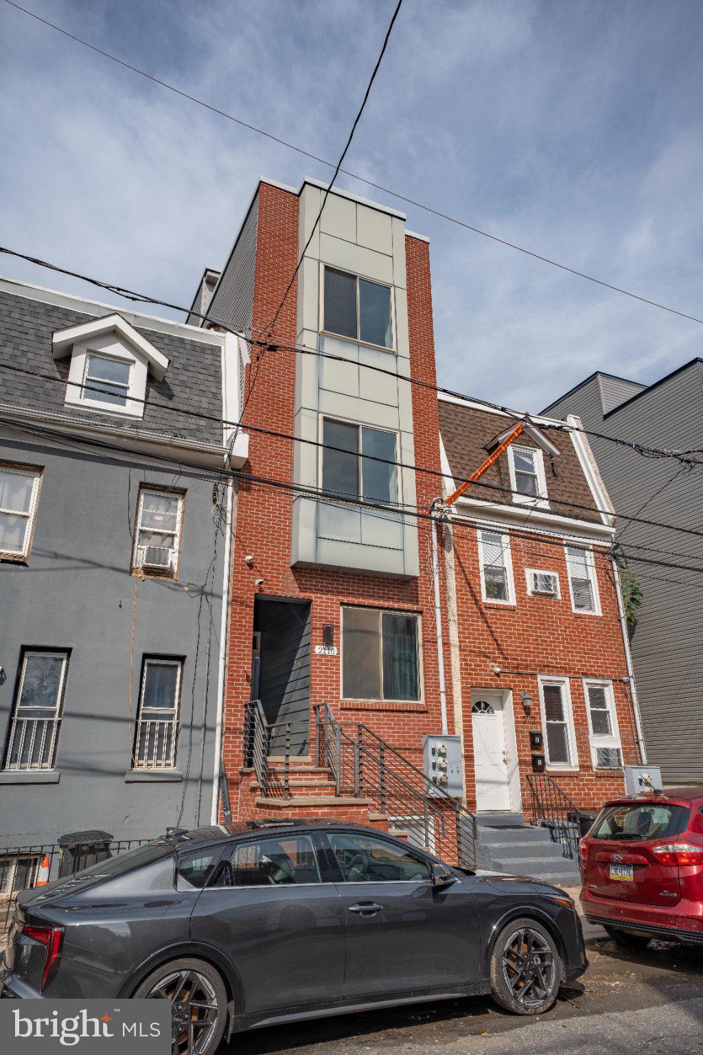 2110 N 7TH STREET