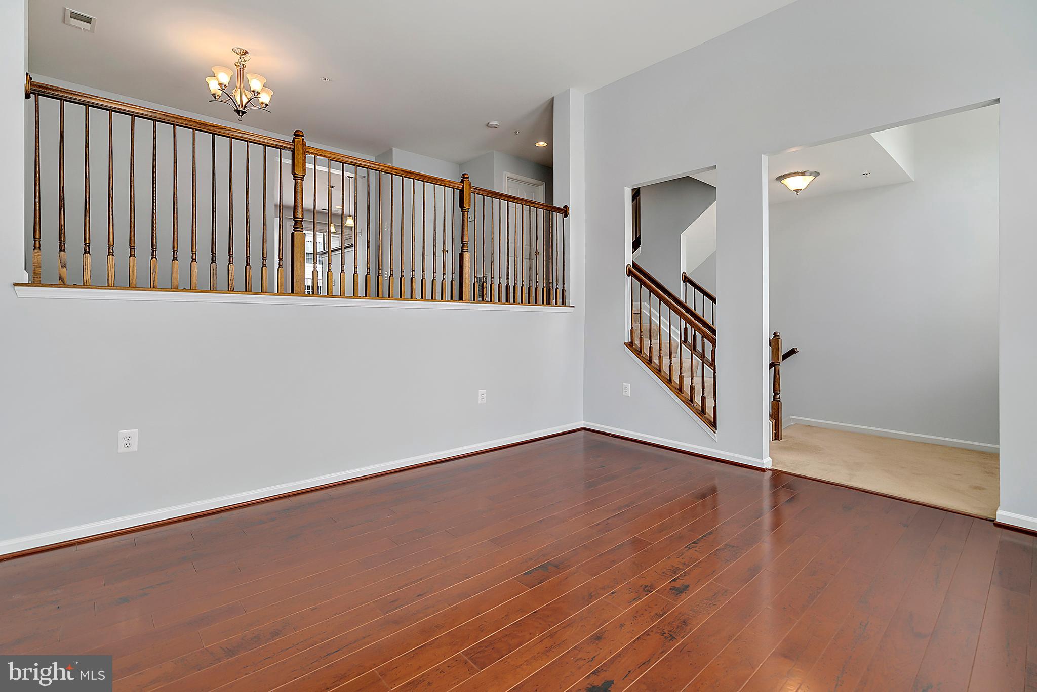 MARKET CENTER CONDOMINIUM - Residential