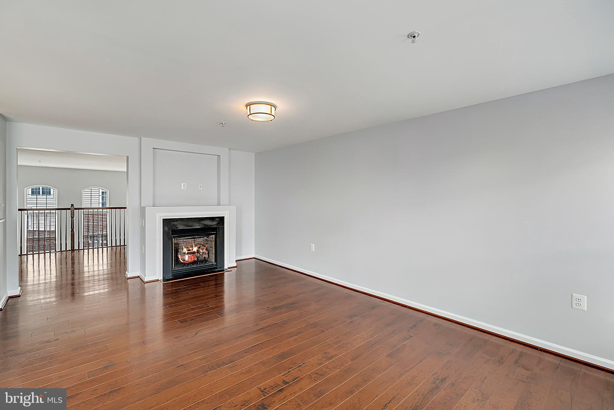 MARKET CENTER CONDOMINIUM - Residential