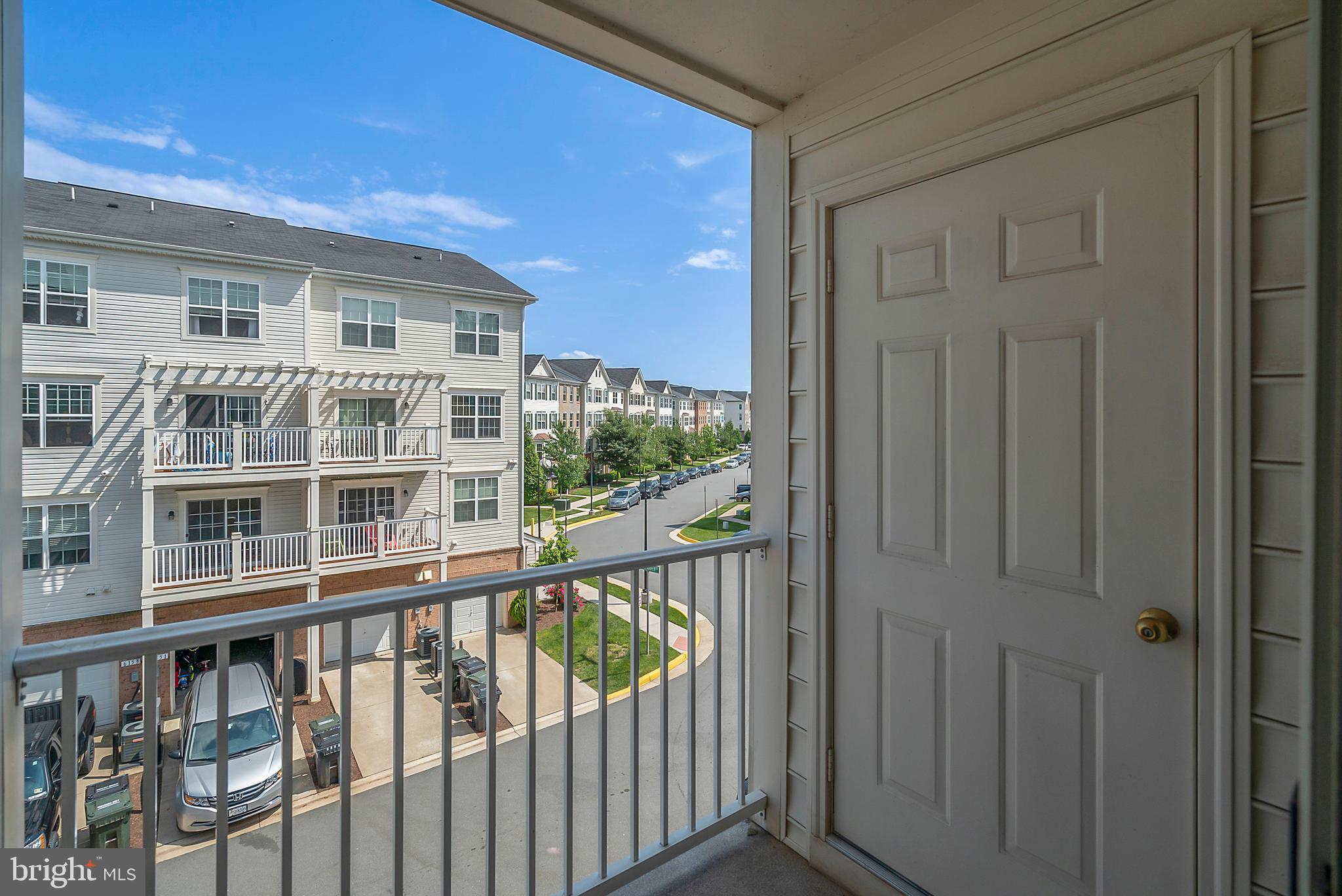 MARKET CENTER CONDOMINIUM - Residential