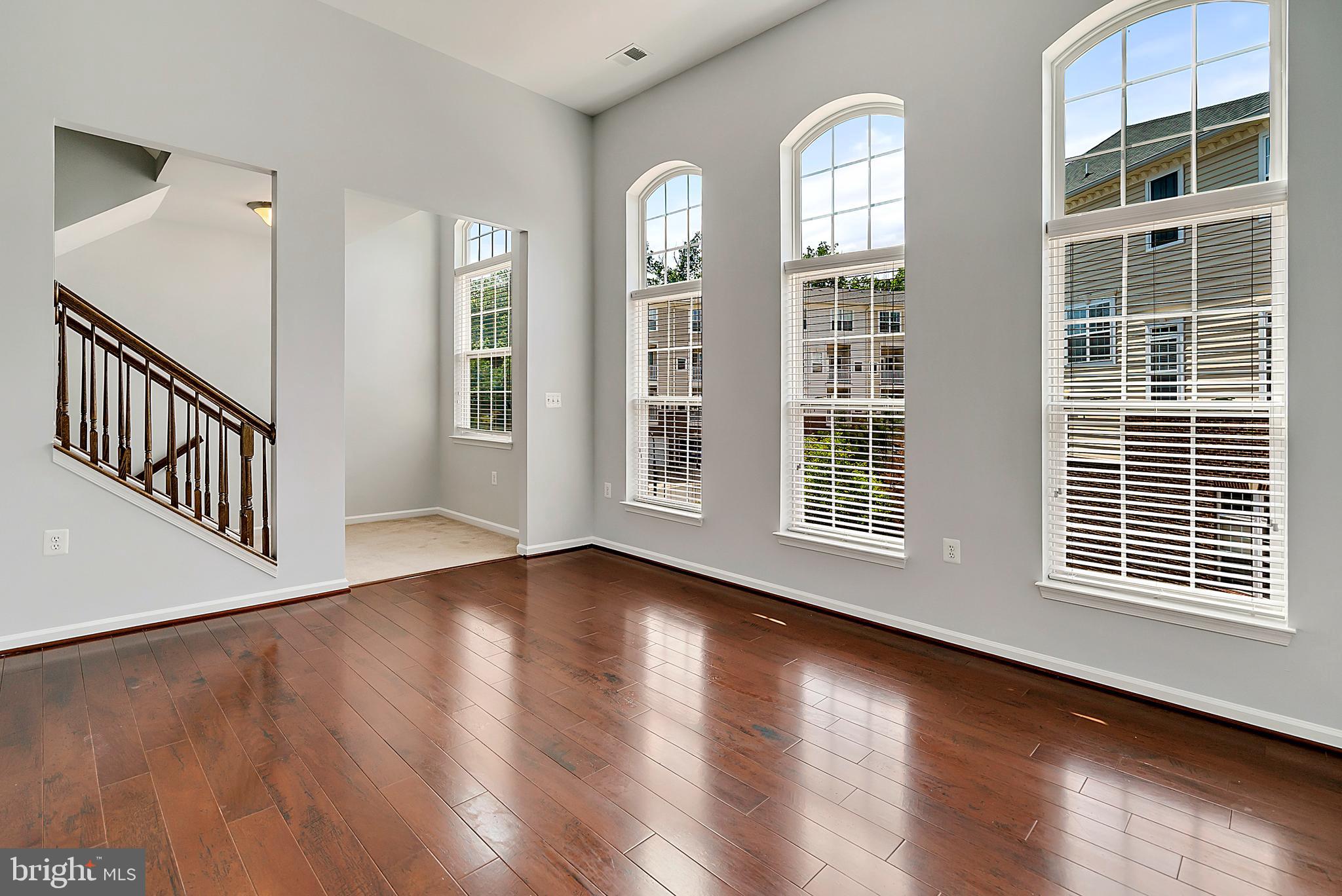 MARKET CENTER CONDOMINIUM - Residential