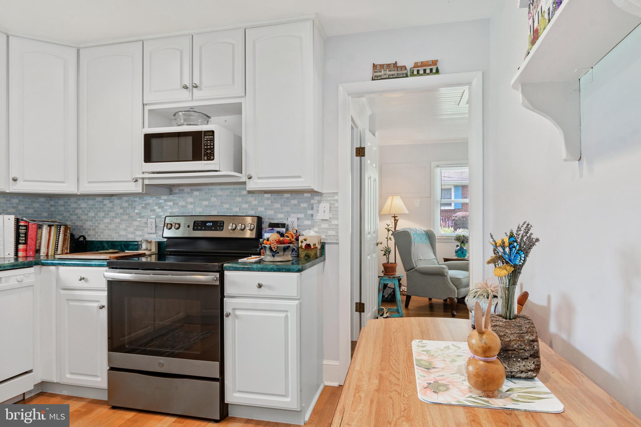 COLLEGE HEIGHTS - Residential