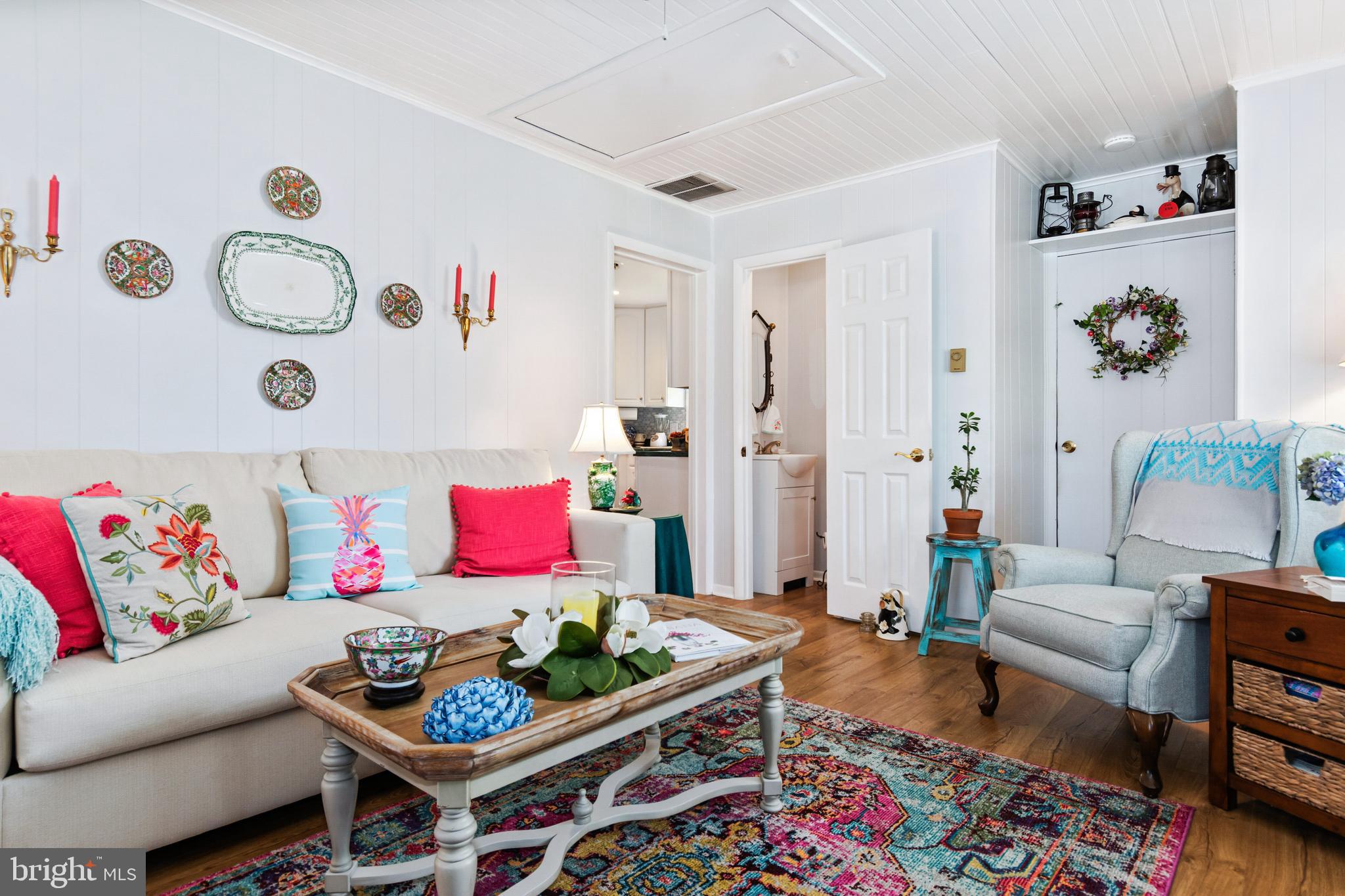 COLLEGE HEIGHTS - Residential