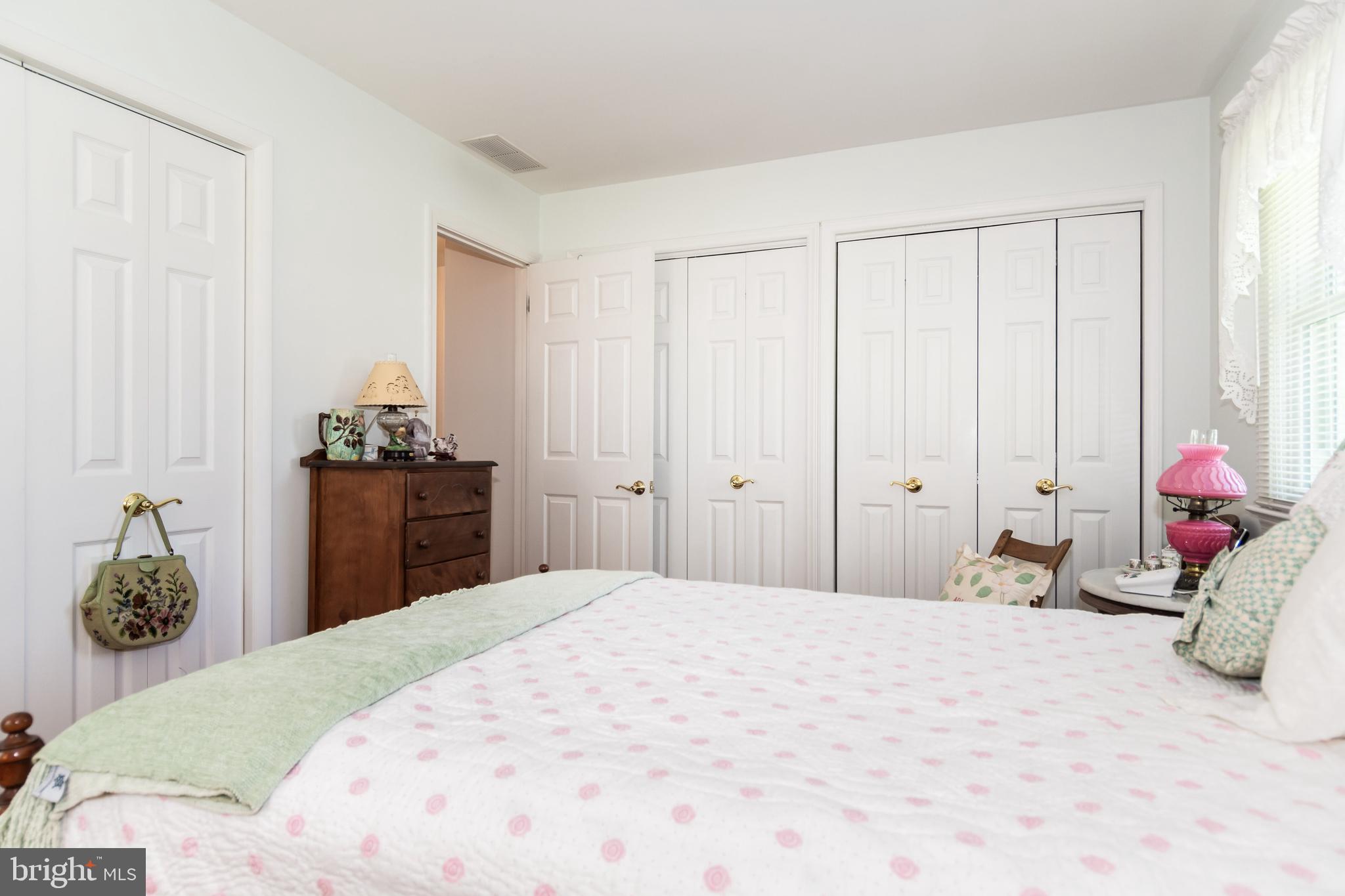 COLLEGE HEIGHTS - Residential