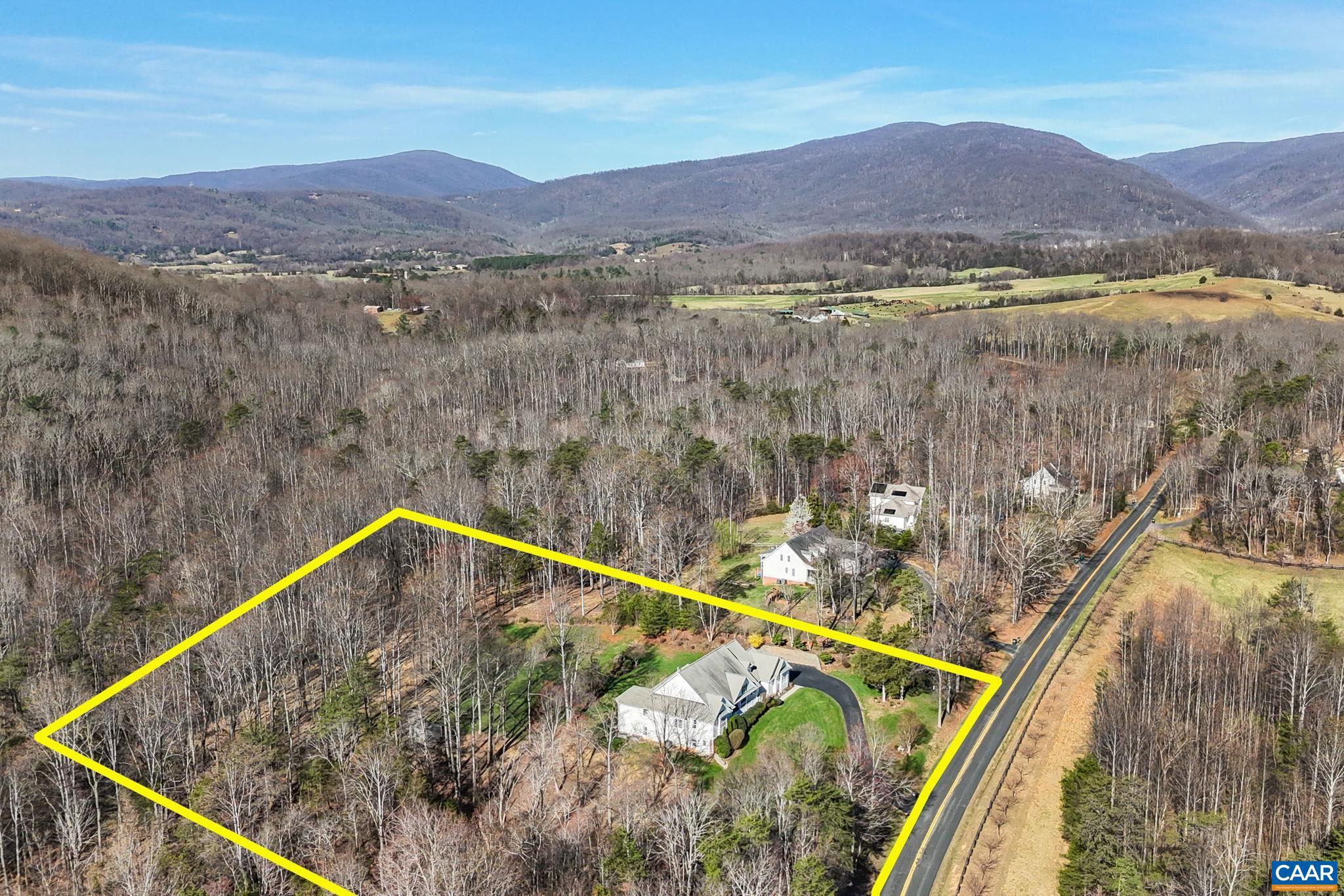 1309 MIDDLE RIVER RD