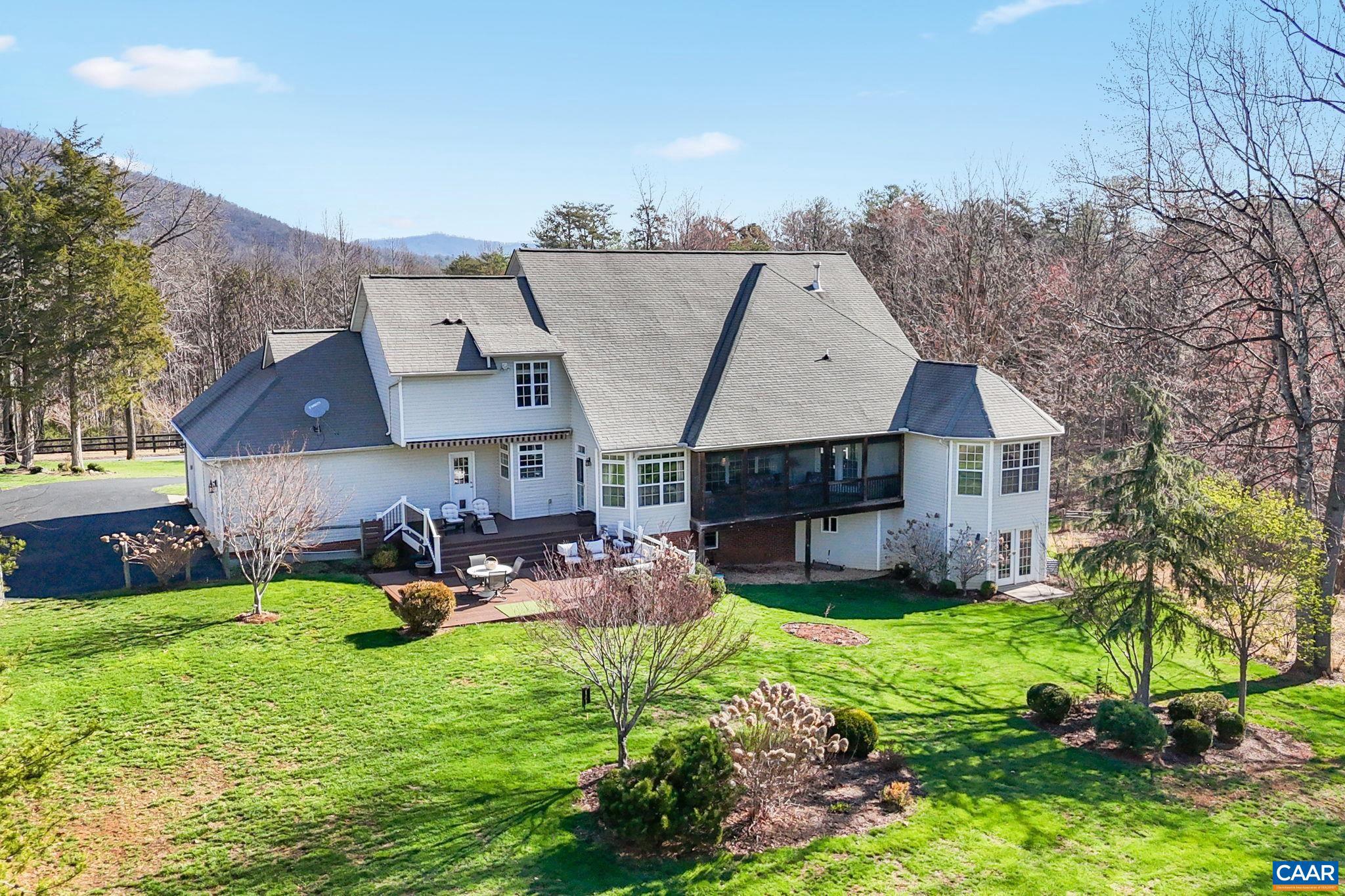 1309 MIDDLE RIVER RD