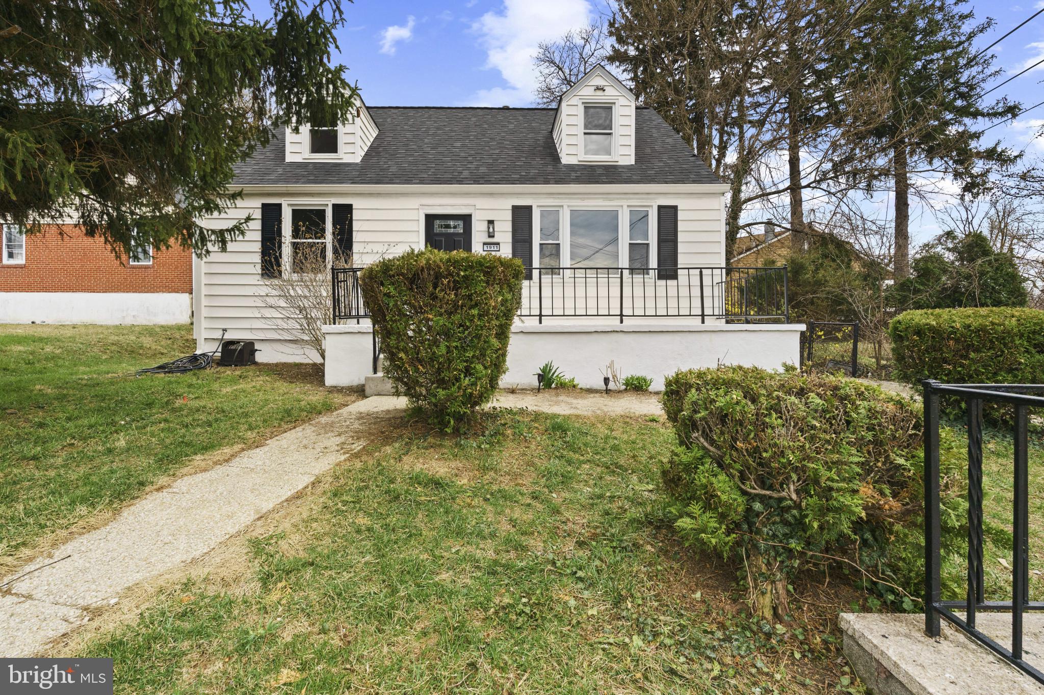 WINDSOR TERRACE - Residential