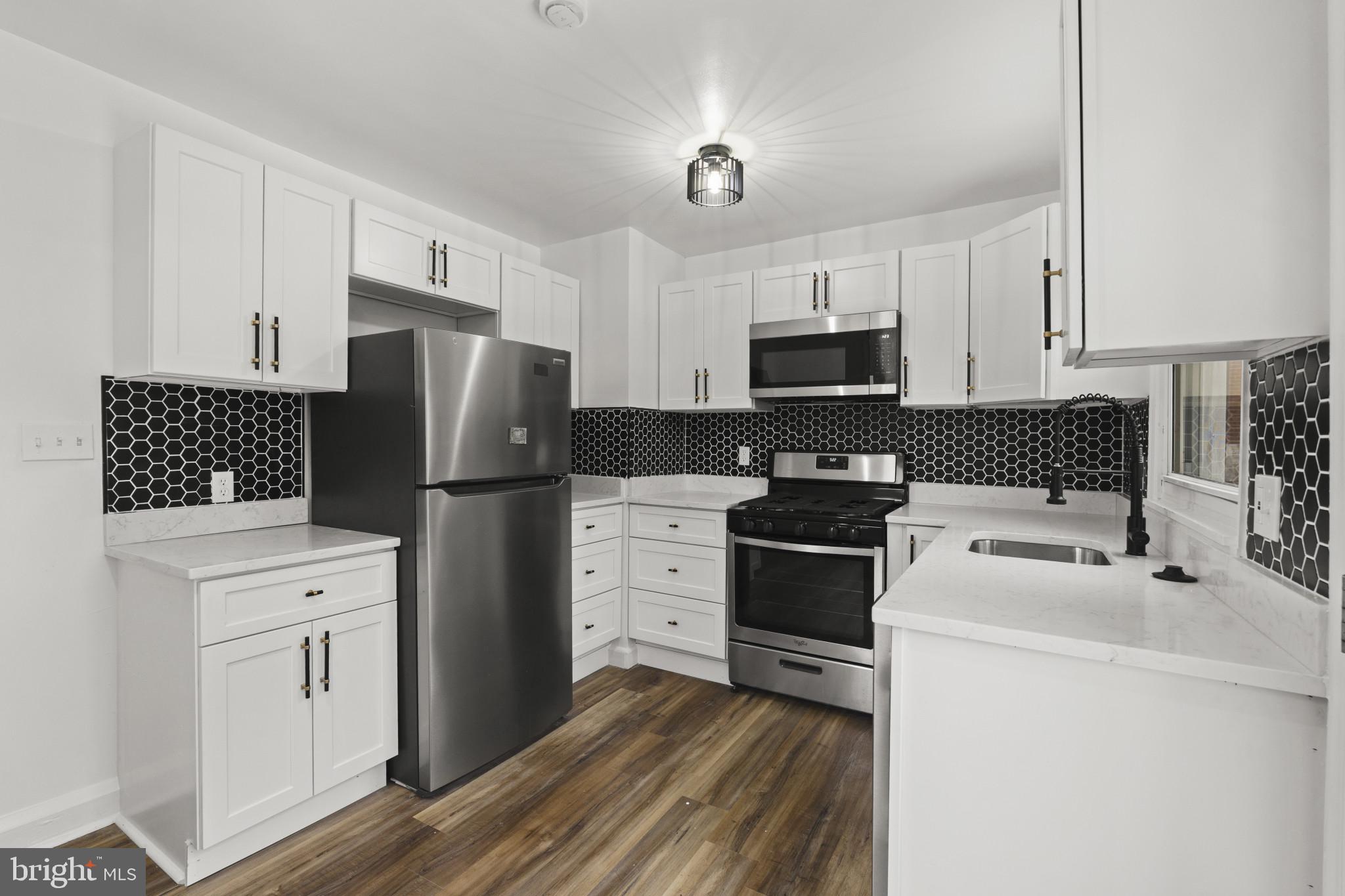 WINDSOR TERRACE - Residential