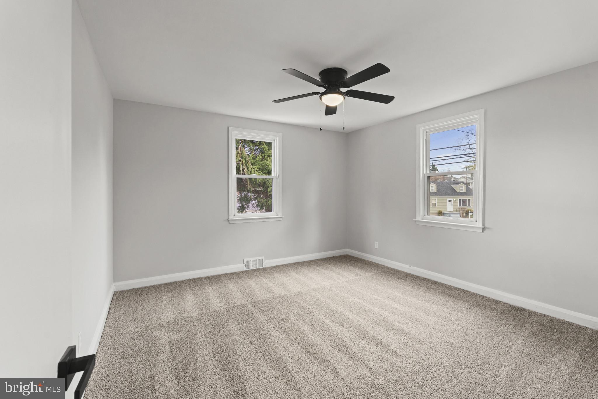 WINDSOR TERRACE - Residential