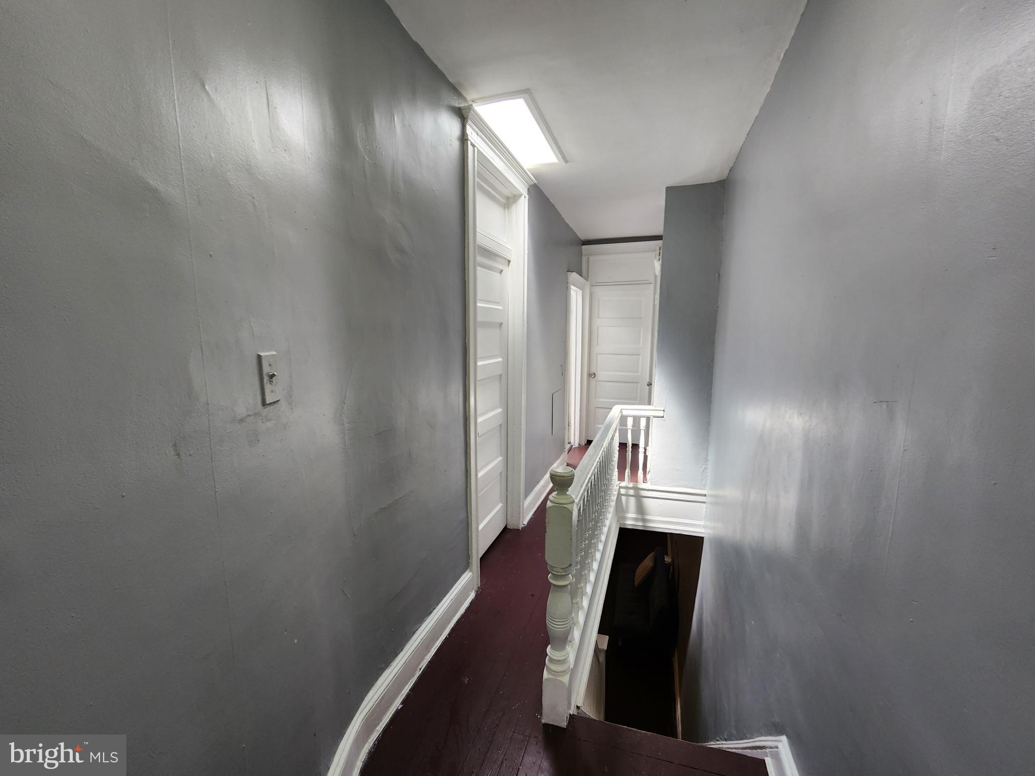 ELLWOOD PARK - Residential