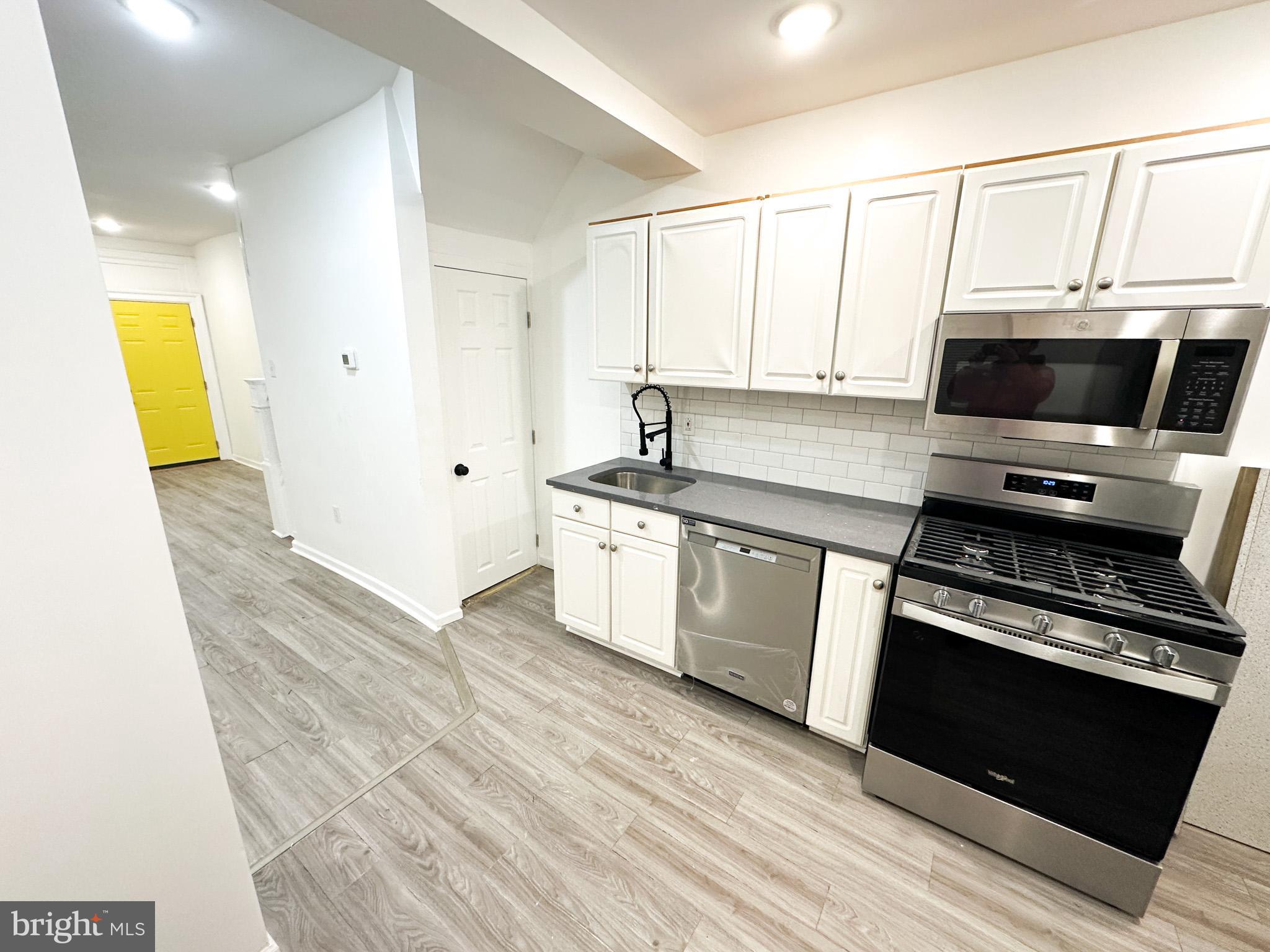 STRAWBERRY MANSION - Residential Lease