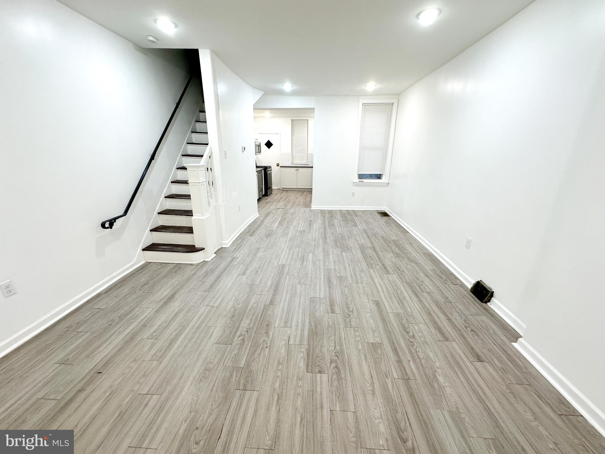 STRAWBERRY MANSION - Residential Lease