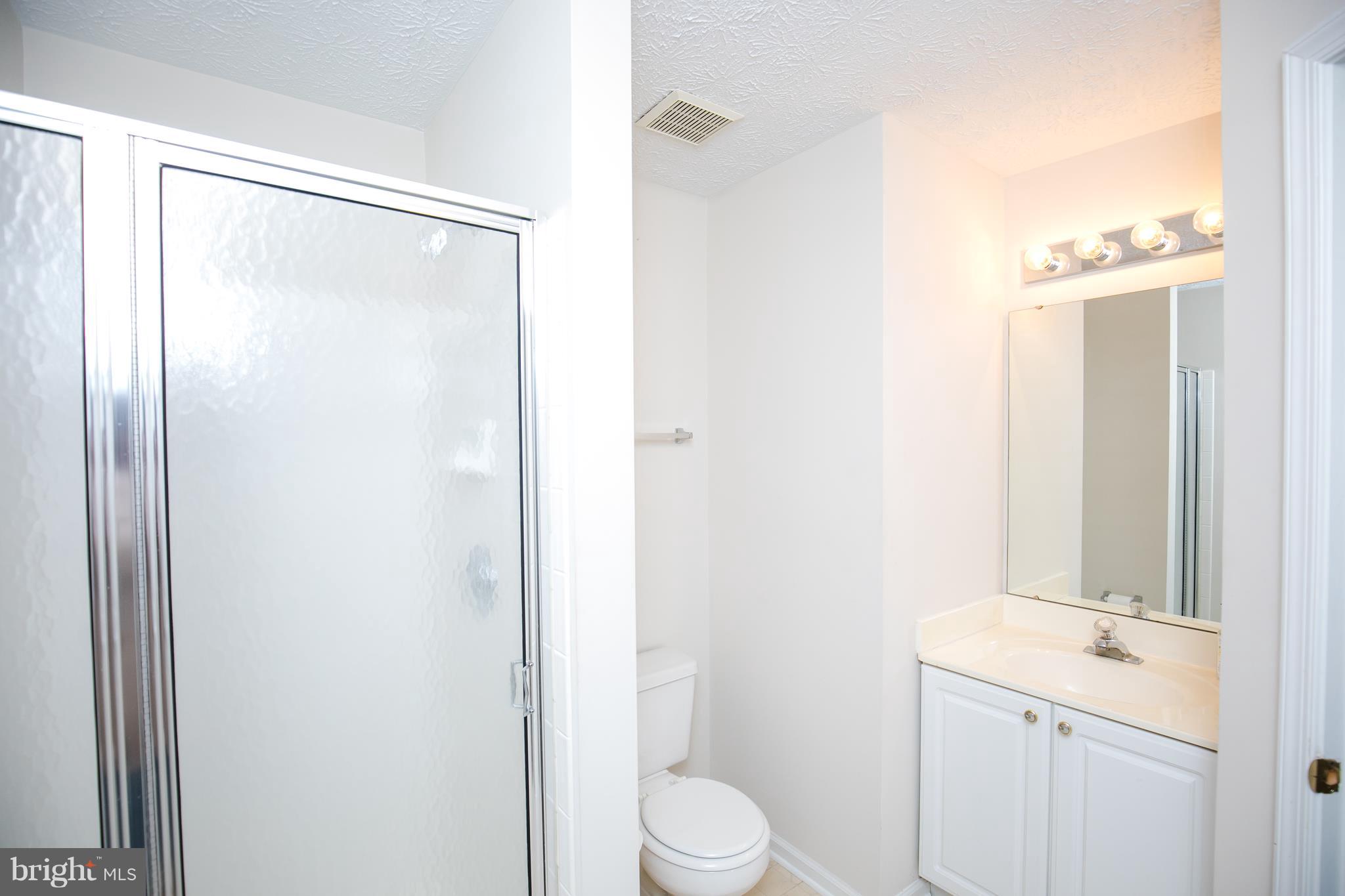 CHESTNUT GABLE - Residential