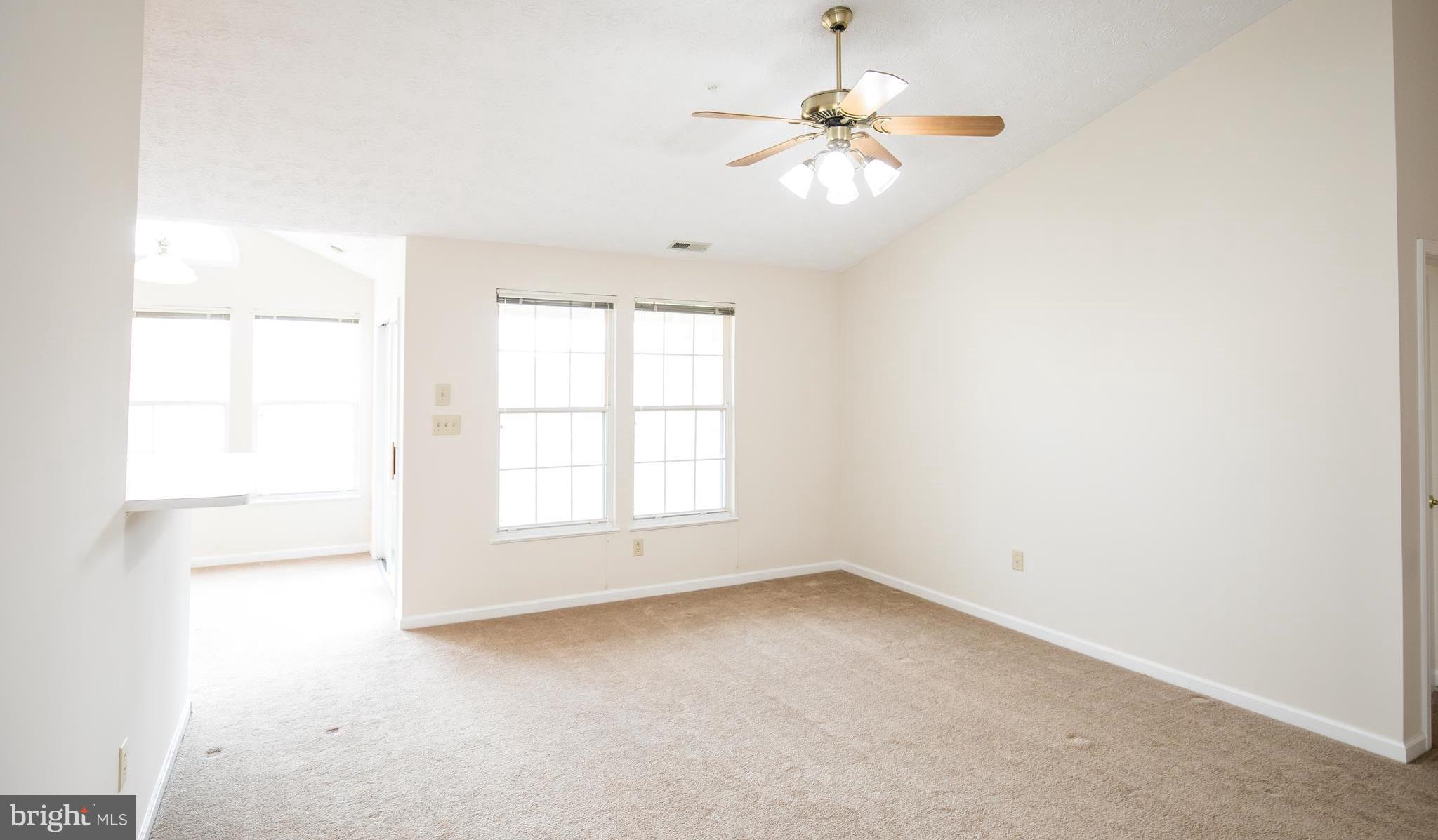 CHESTNUT GABLE - Residential