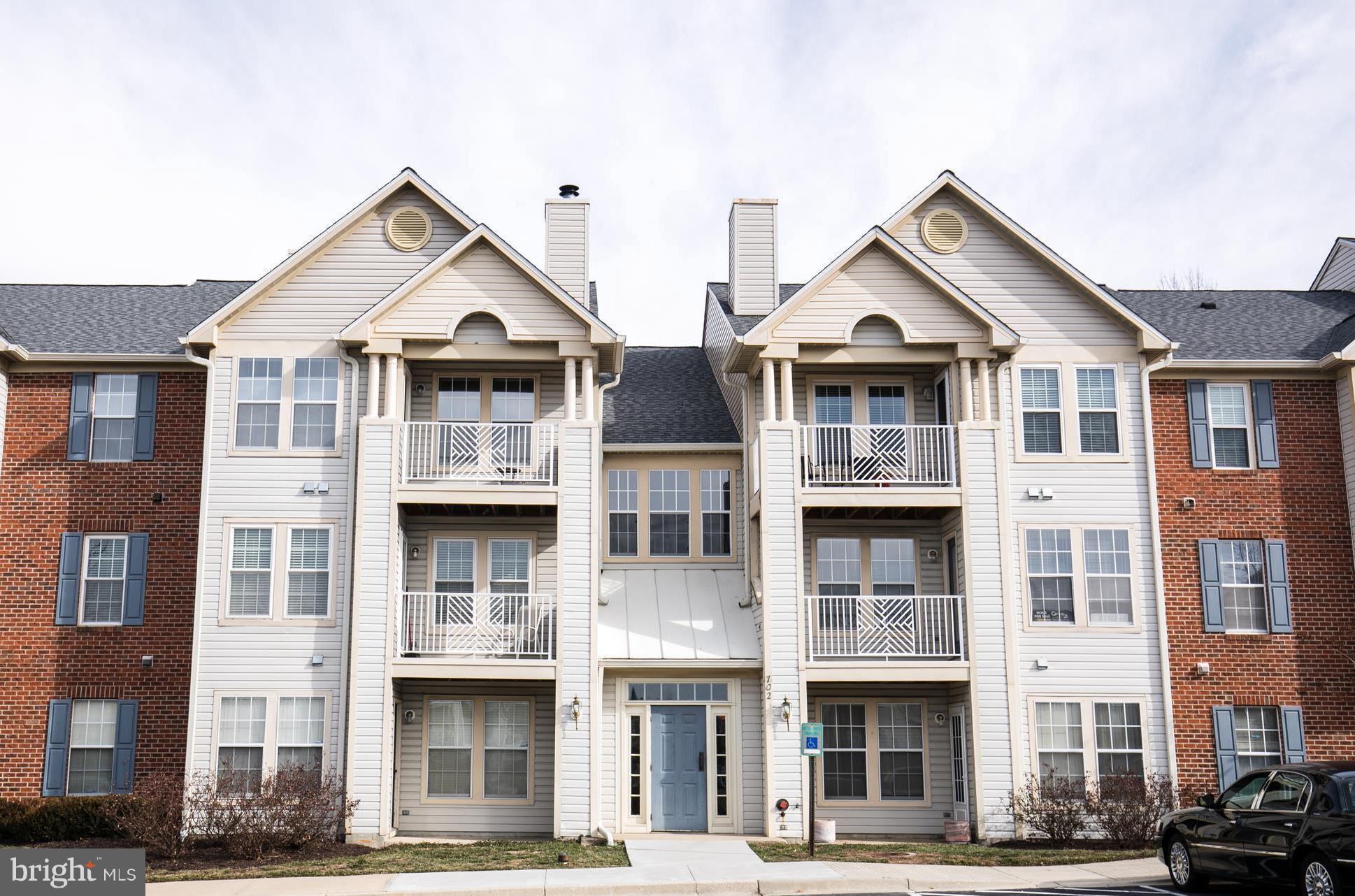 CHESTNUT GABLE - Residential