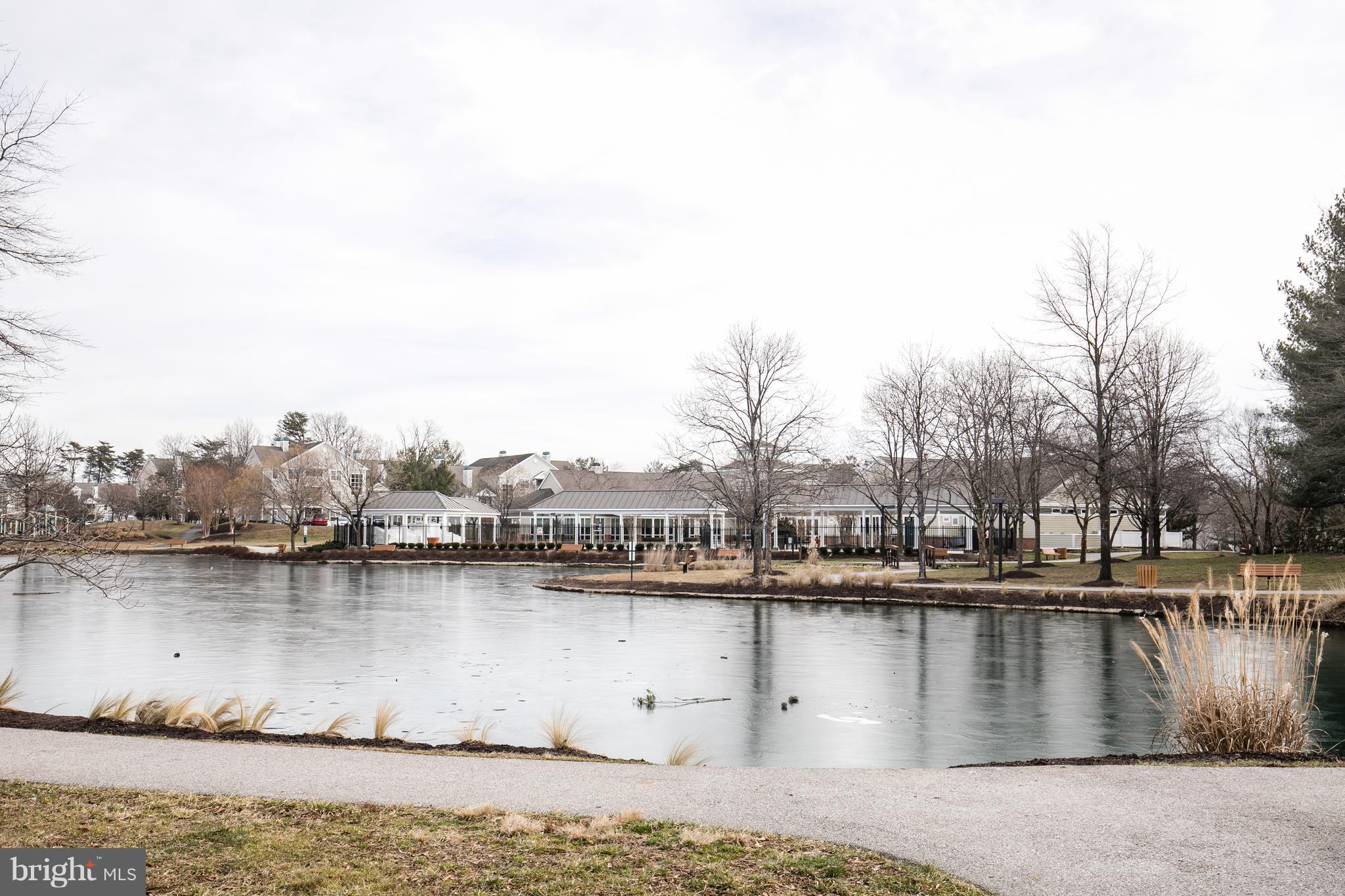 CHESTNUT GABLE - Residential
