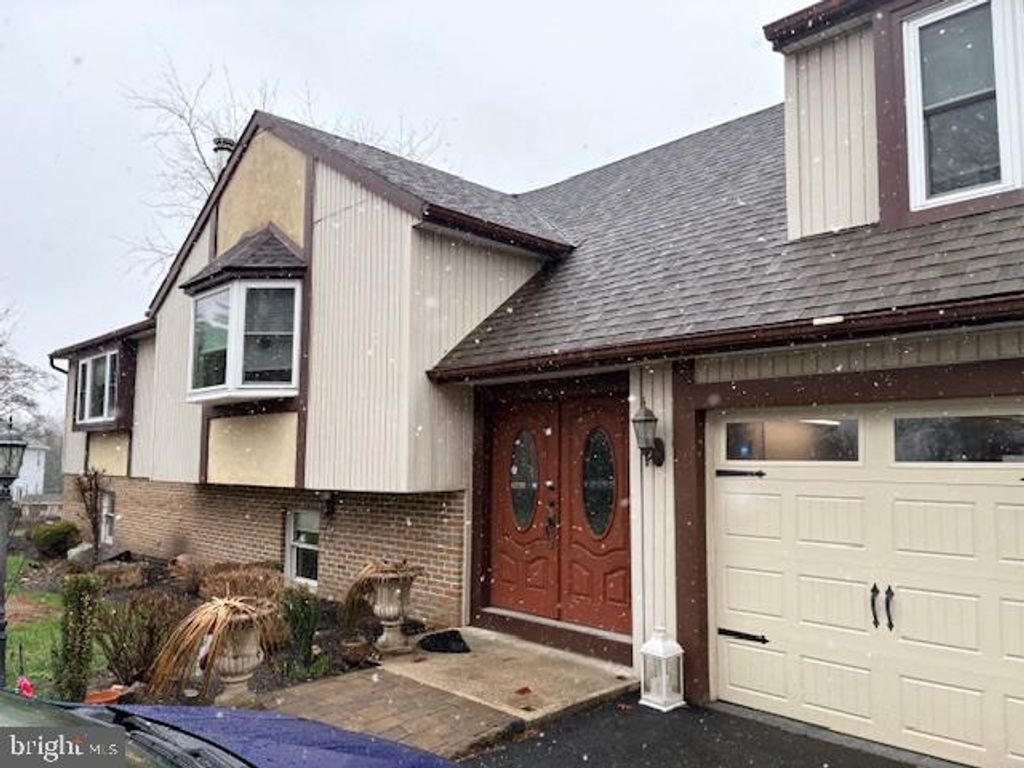 Photo of 23 W Conestoga Road, ELVERSON, PA 19520 (MLS # PACT2115756)