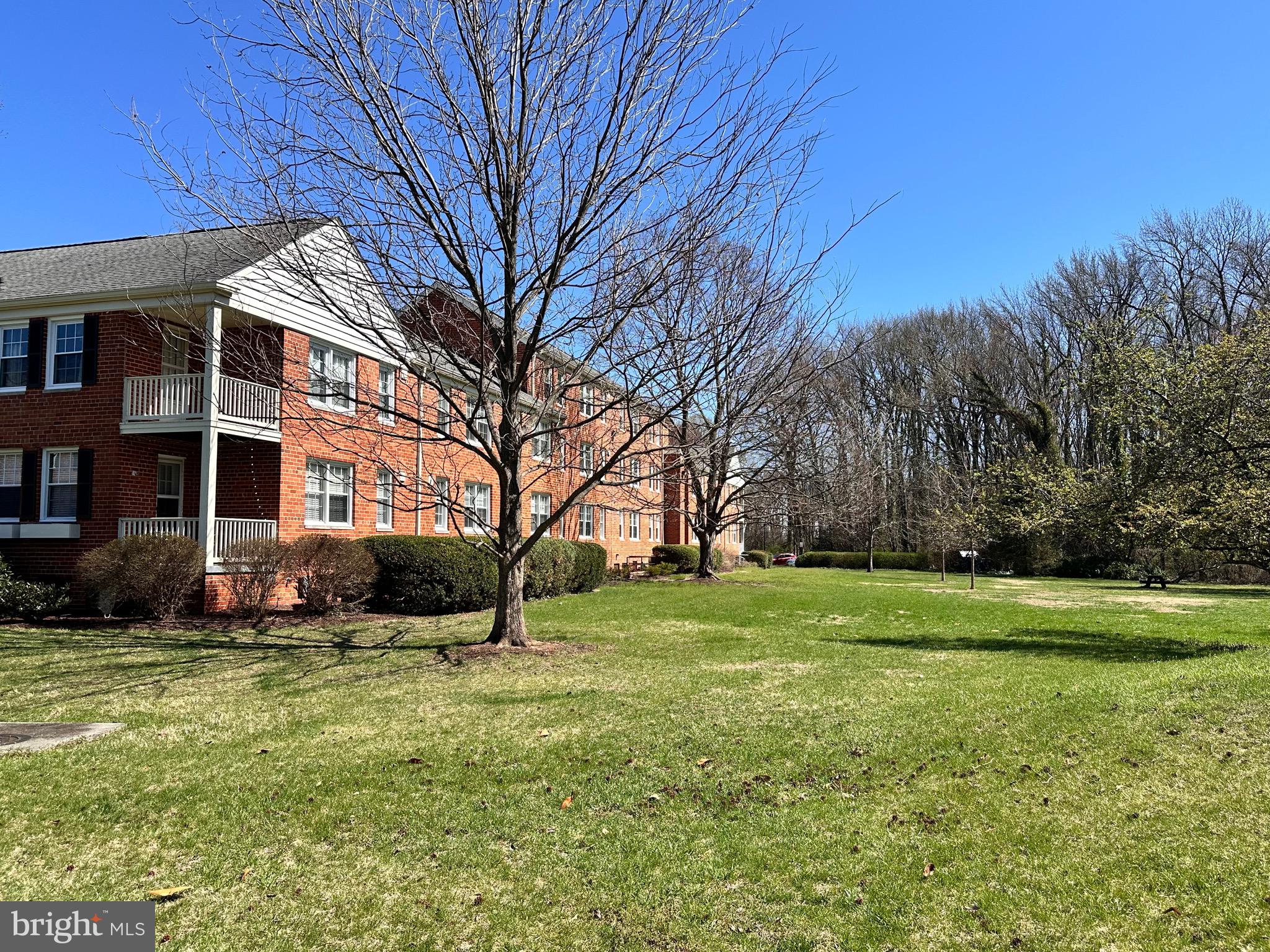 BELLE VIEW CONDOMINIUMS - Residential