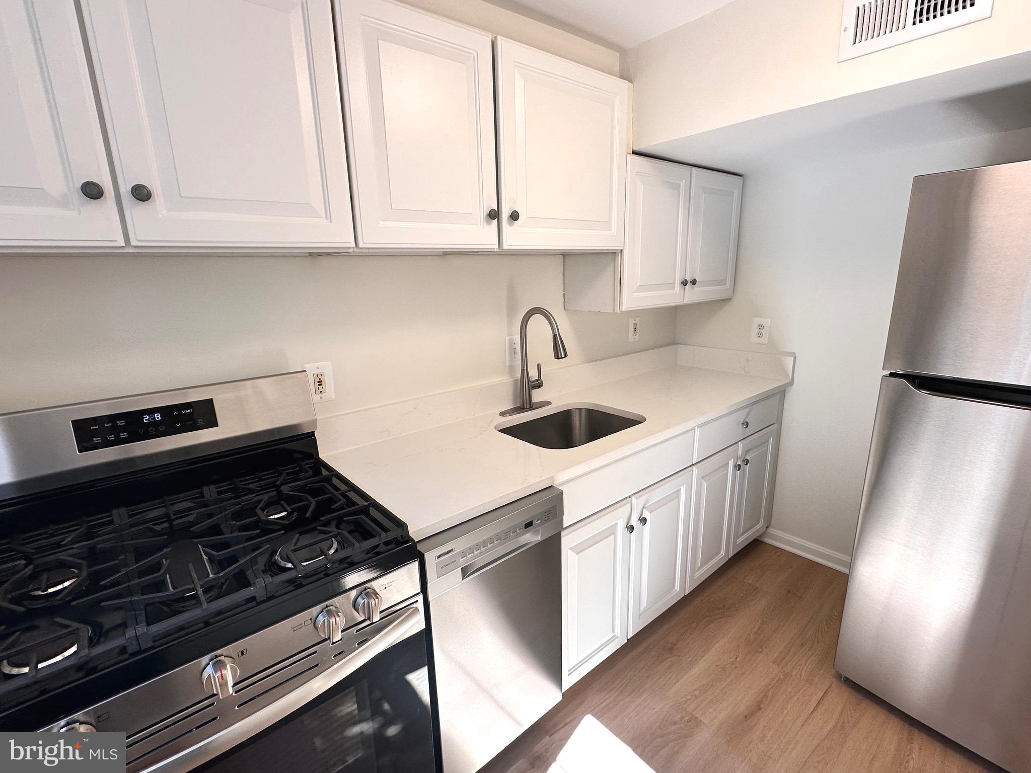 BELLE VIEW CONDOMINIUMS - Residential