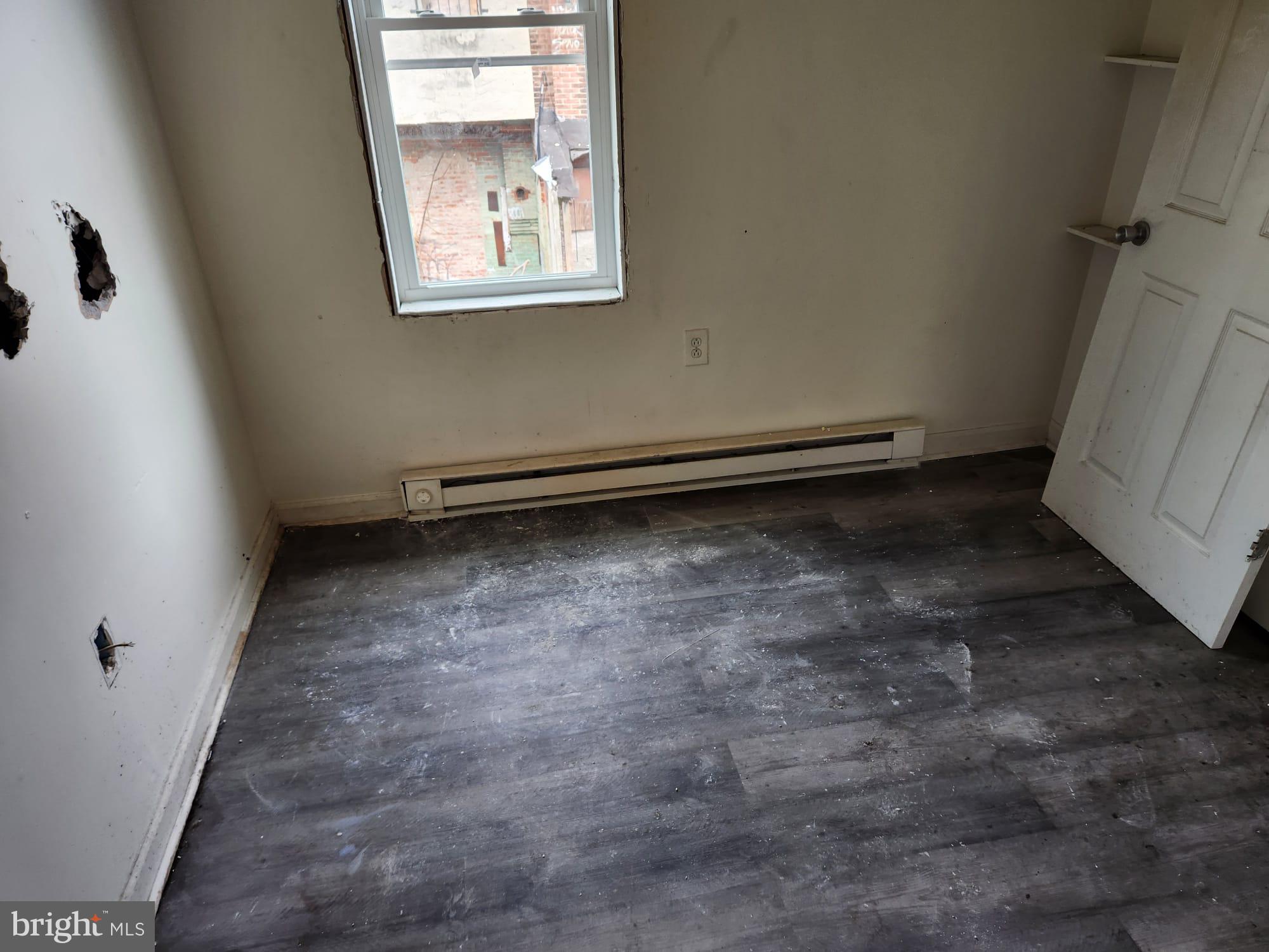 KENSINGTON - Residential