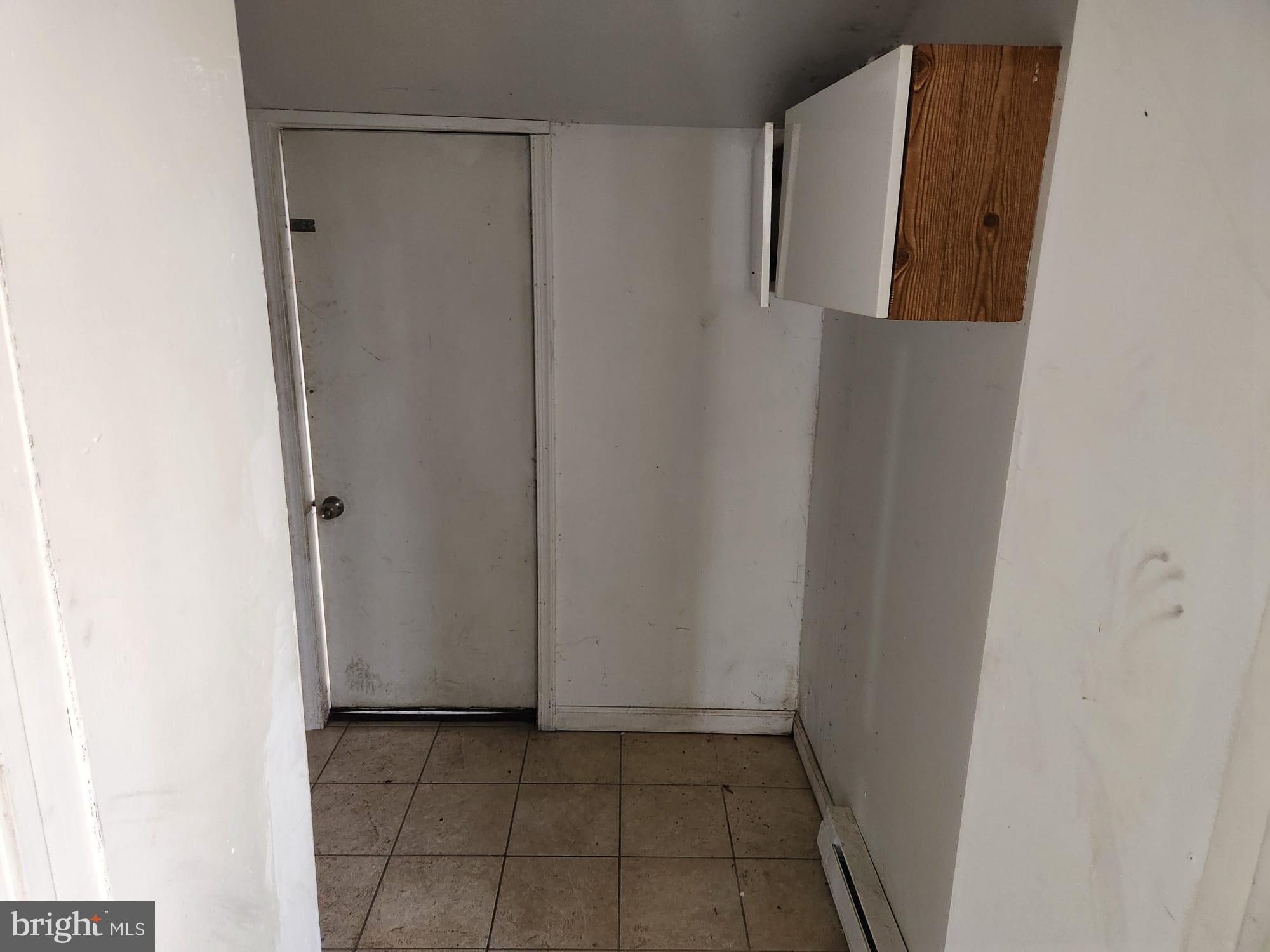 KENSINGTON - Residential