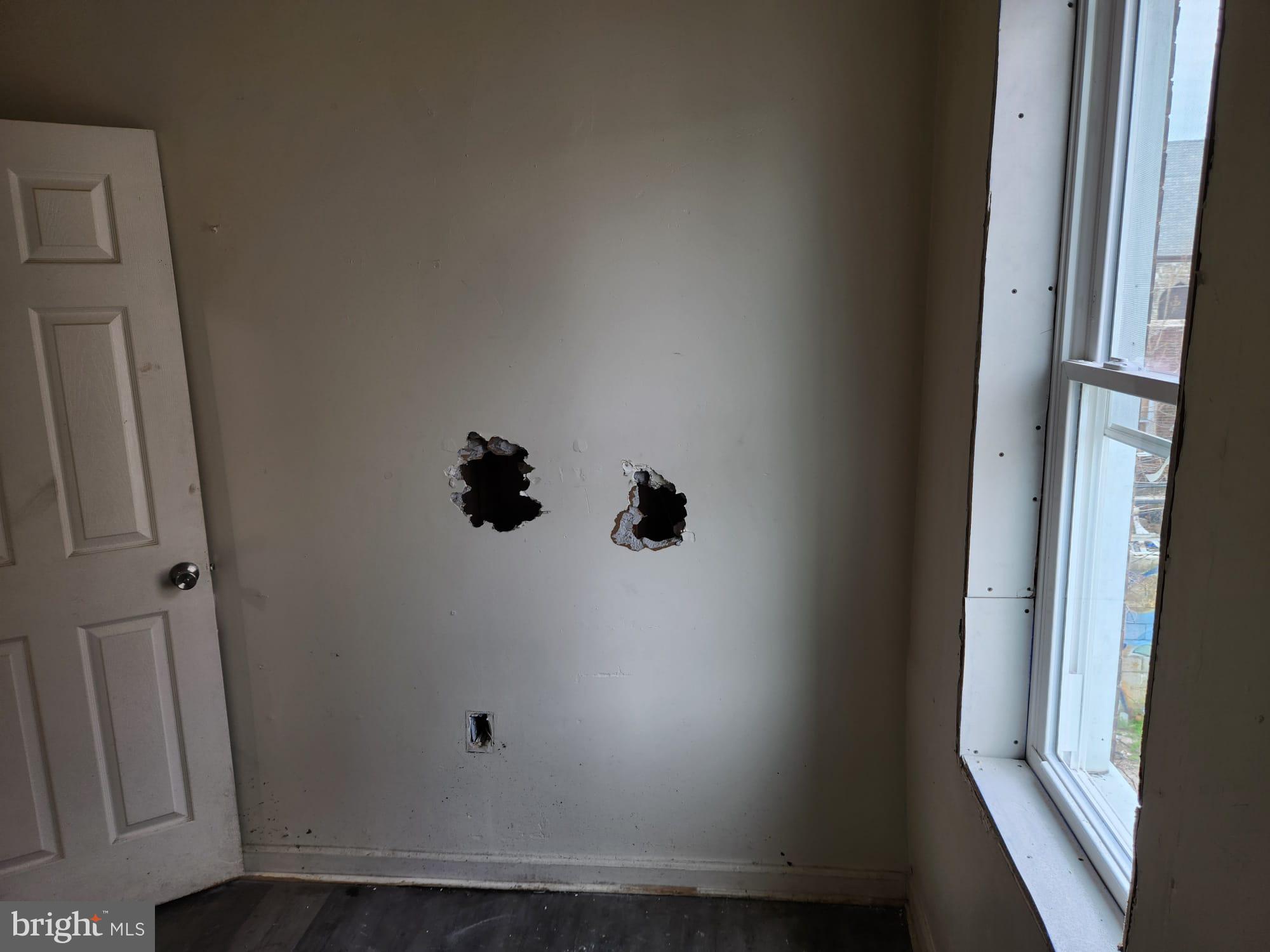 KENSINGTON - Residential