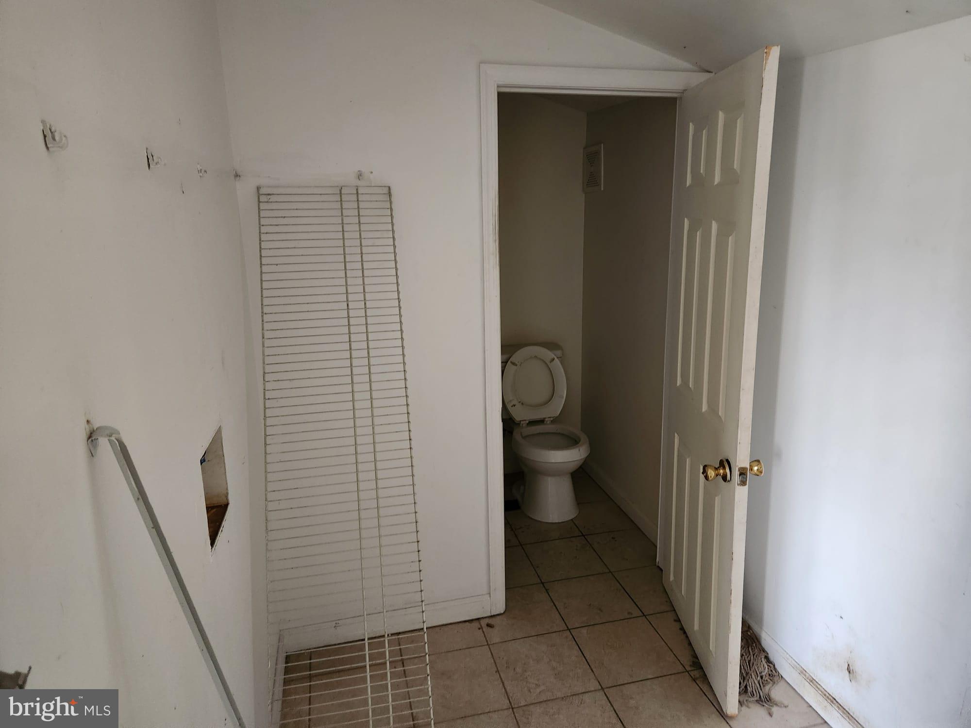 KENSINGTON - Residential