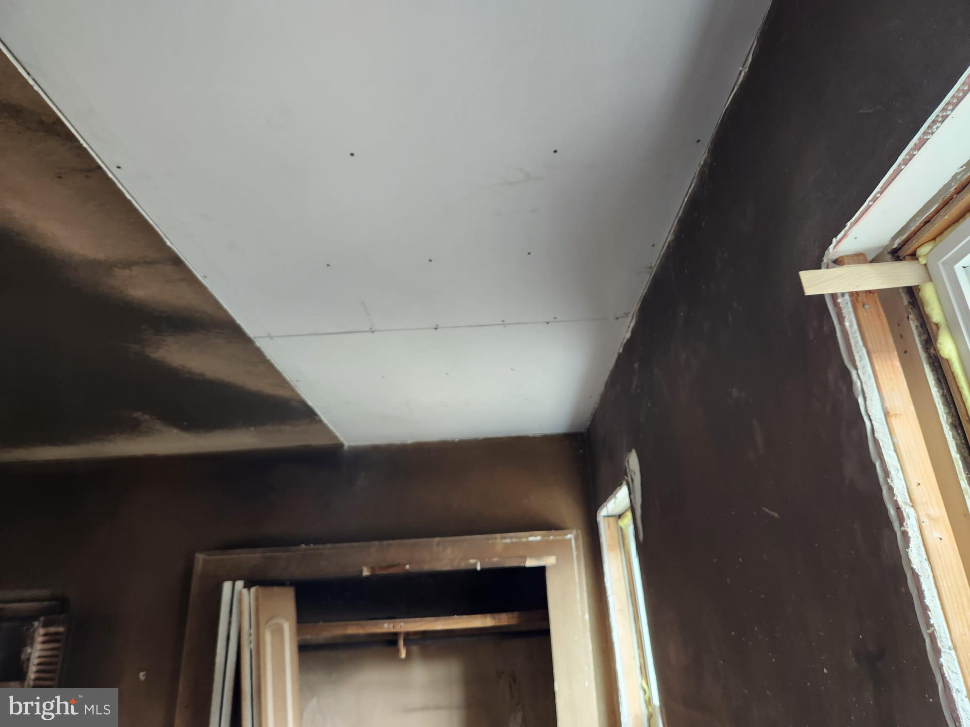 KENSINGTON - Residential