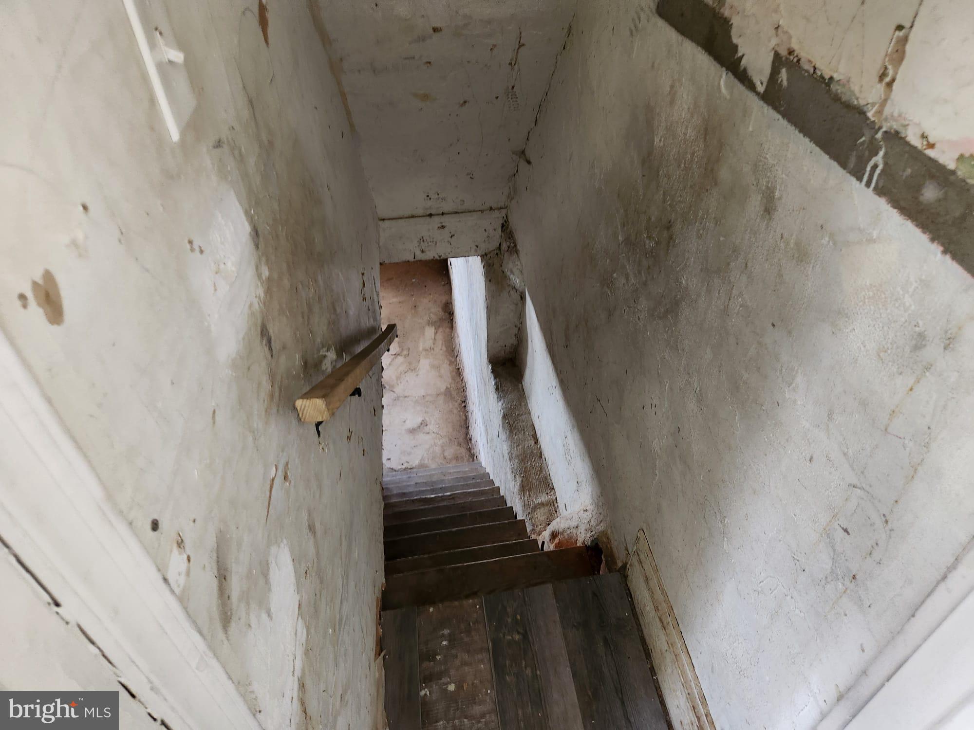 KENSINGTON - Residential