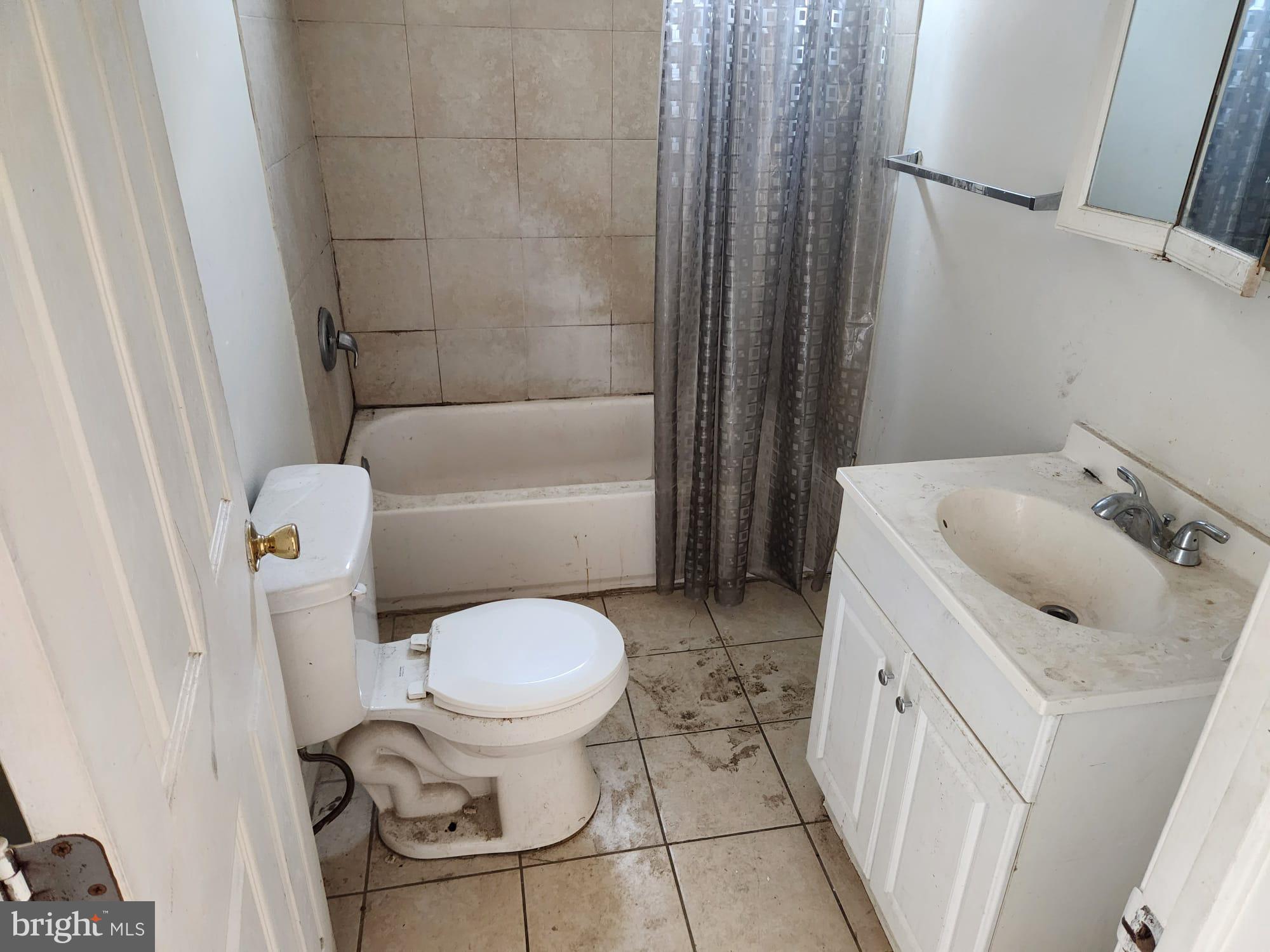 KENSINGTON - Residential