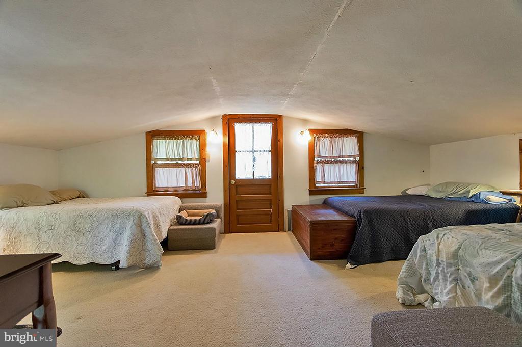 CEDAR RUN - Residential