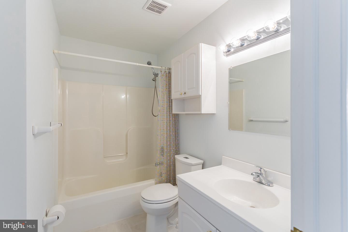 DREXEL HILL - Residential Lease