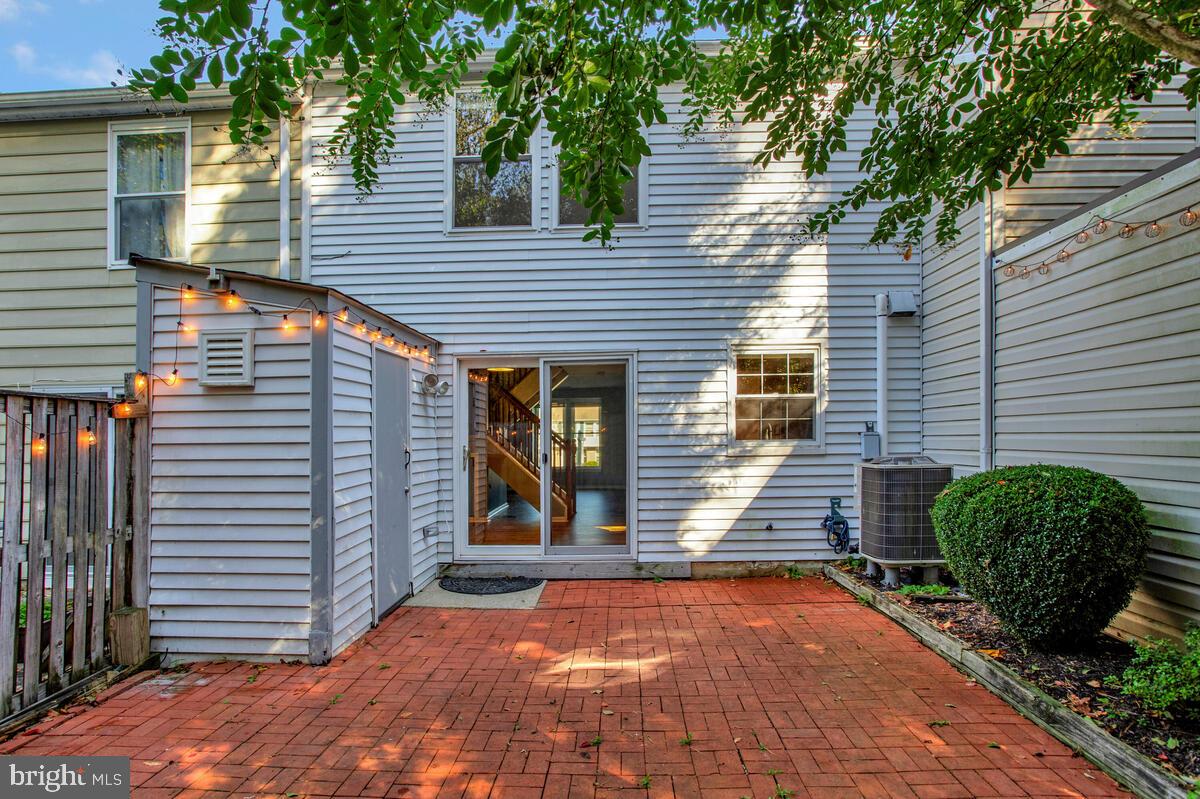 KINGS CONTRIVANCE - Residential