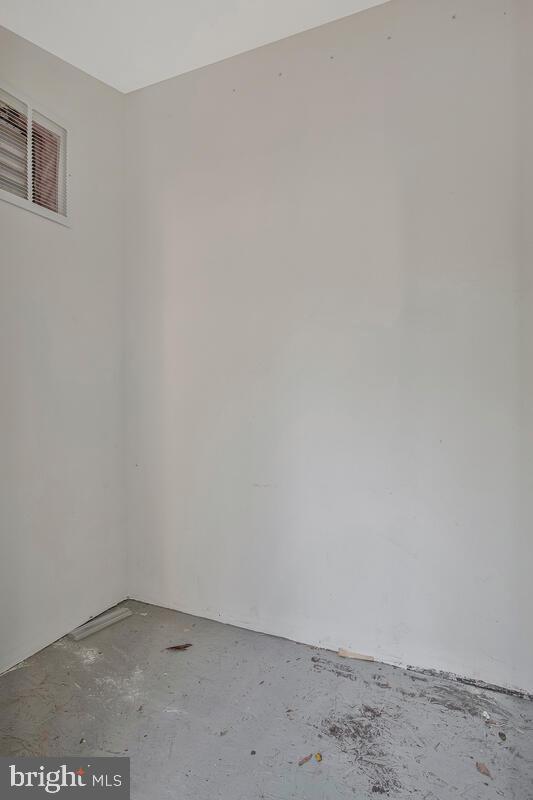 KINGS CONTRIVANCE - Residential