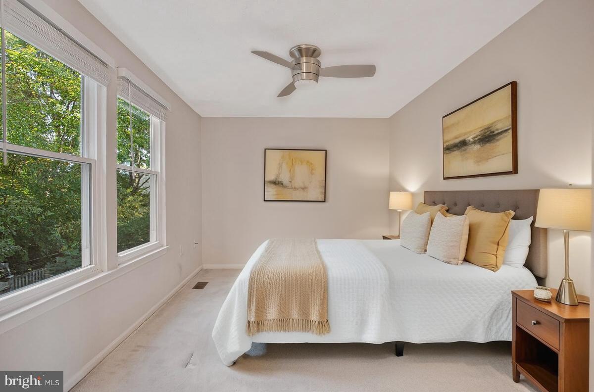 KINGS CONTRIVANCE - Residential