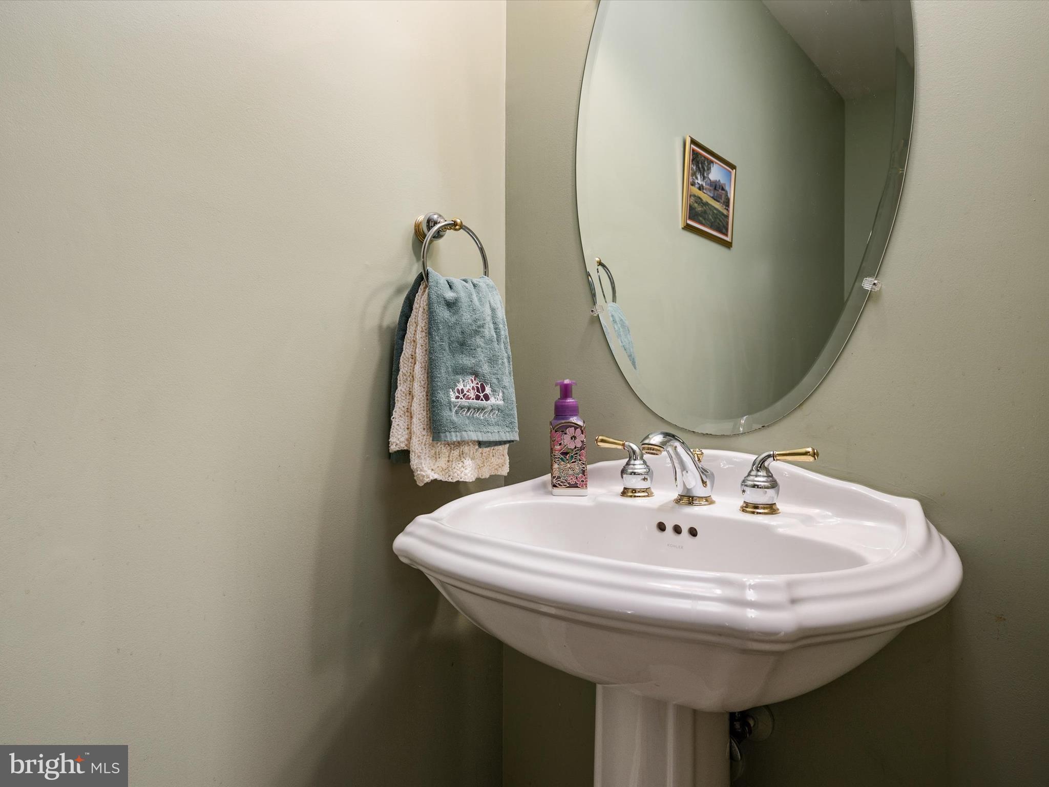 CLAIBORNE FIELDS - Residential