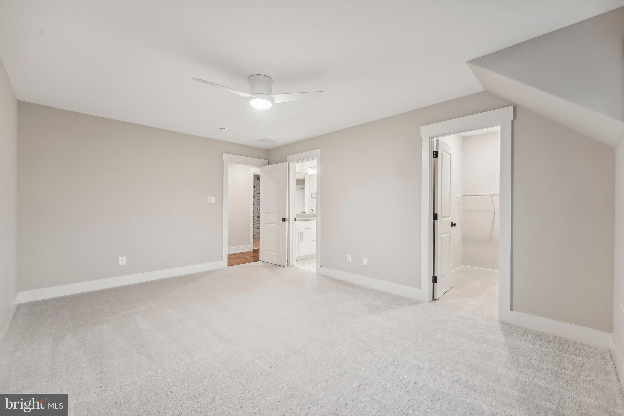 THE WOODS AT ROSE TREE - Residential